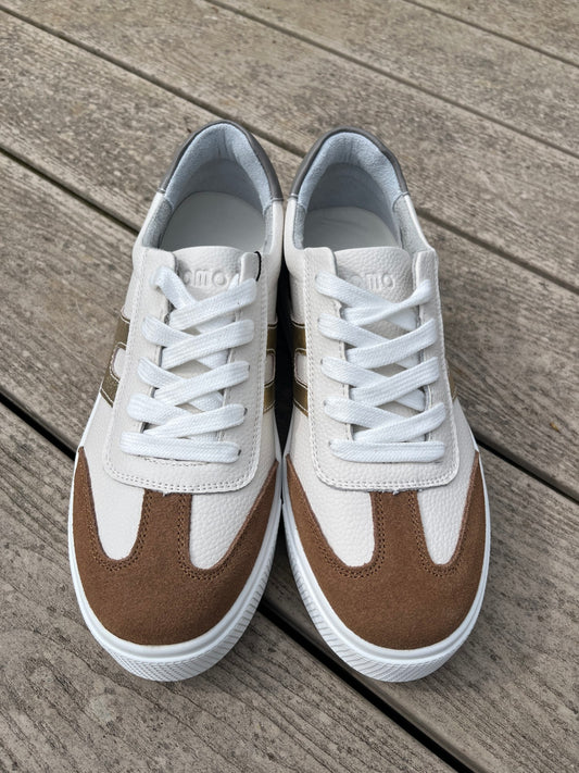 Darla Mocha Trainer - Image 1