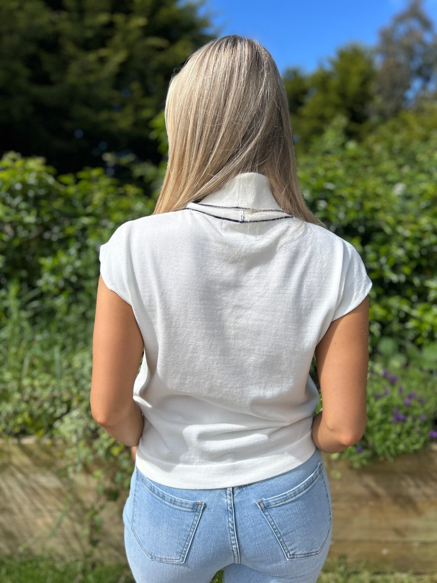 Camille Top white