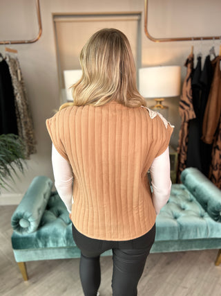 Fleur Gilet Camel