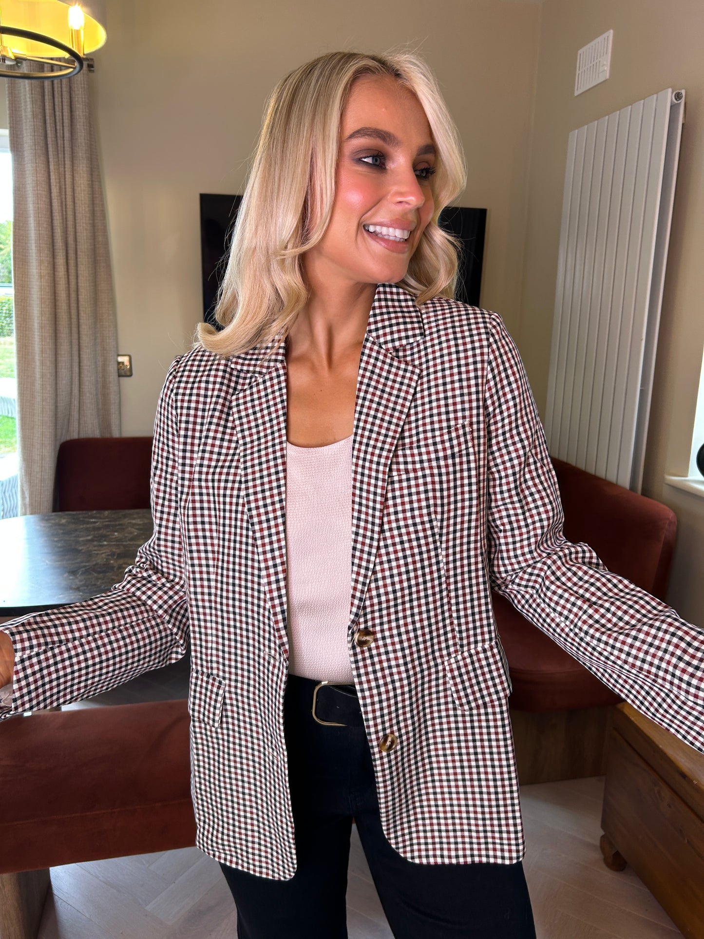 Lennon Blazer