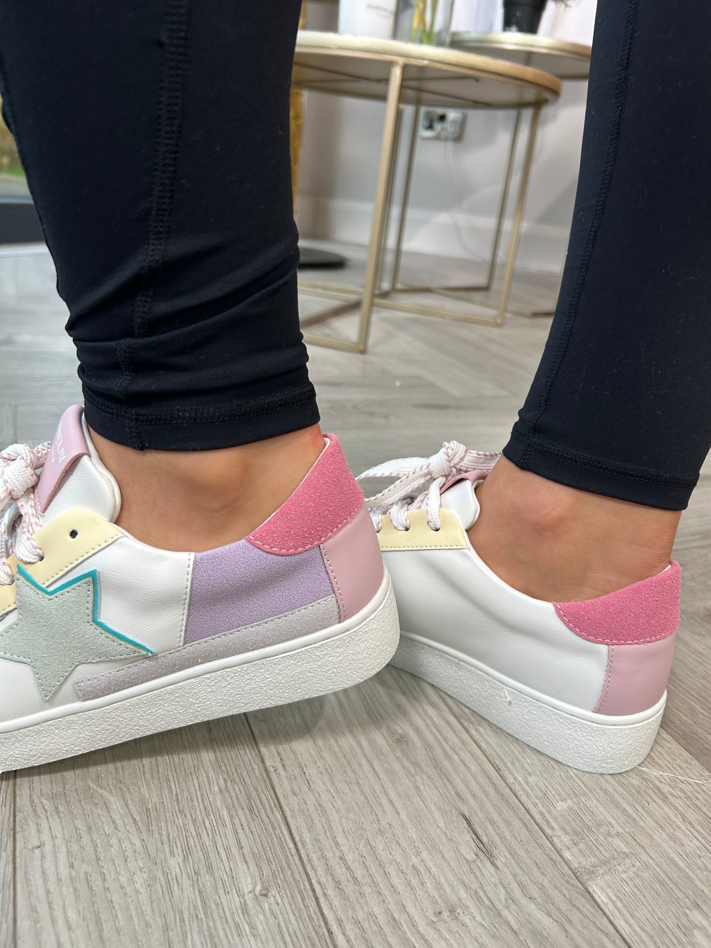 Romi Trainers