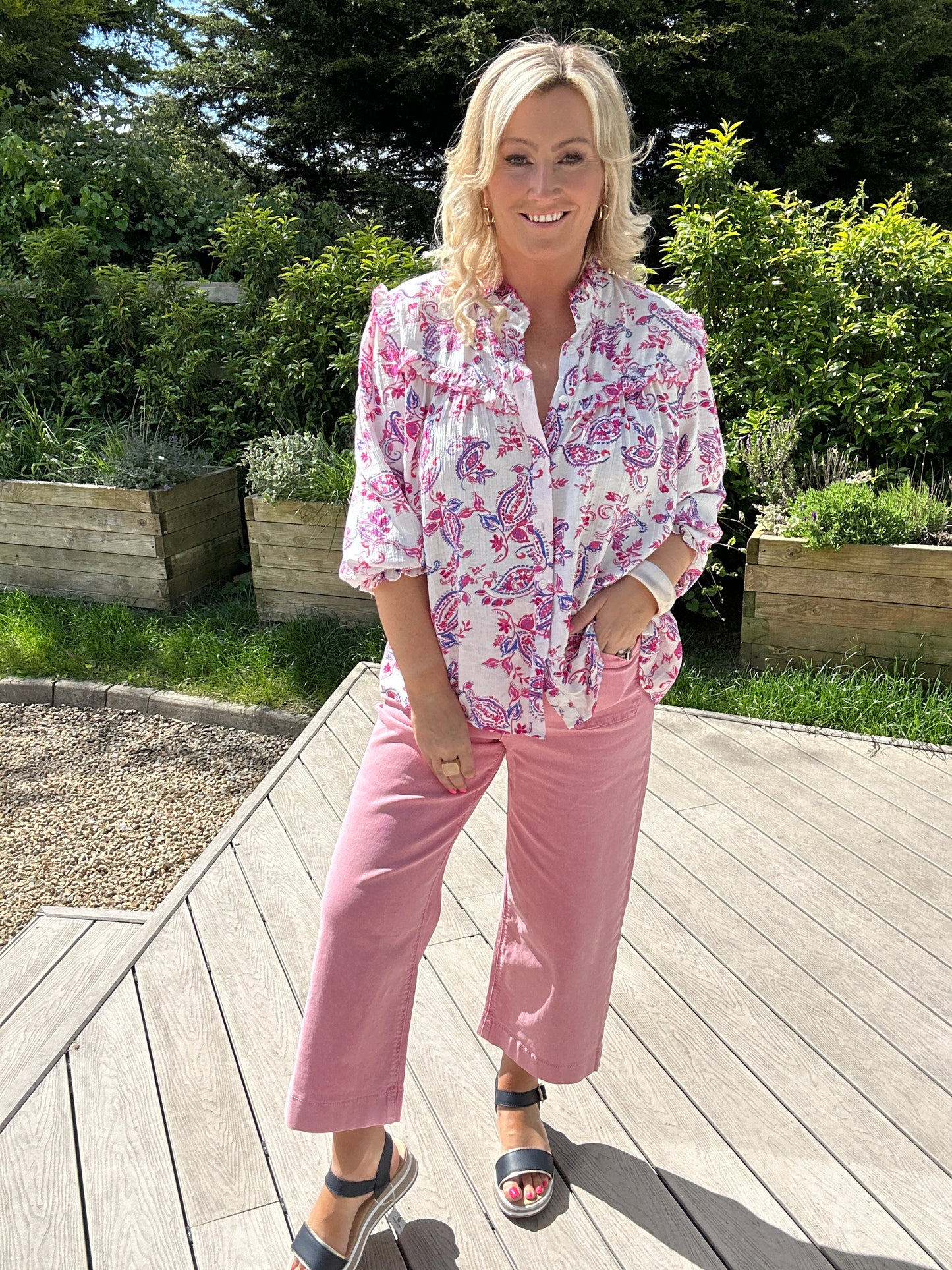 Laine Crop Pink Jean