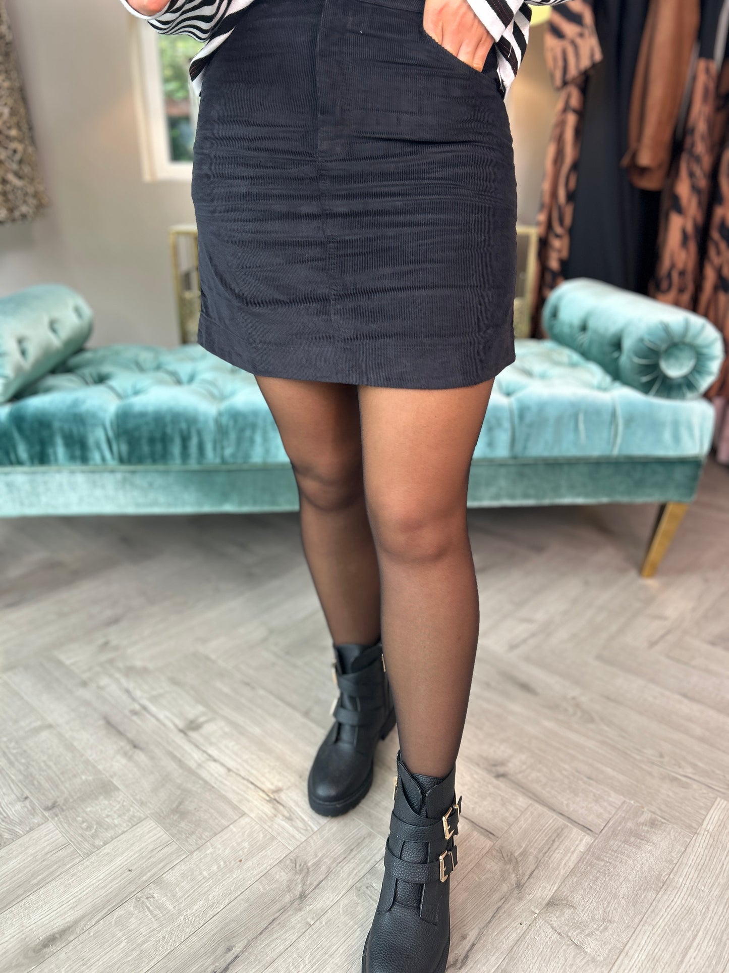 Alice Mini Skirt