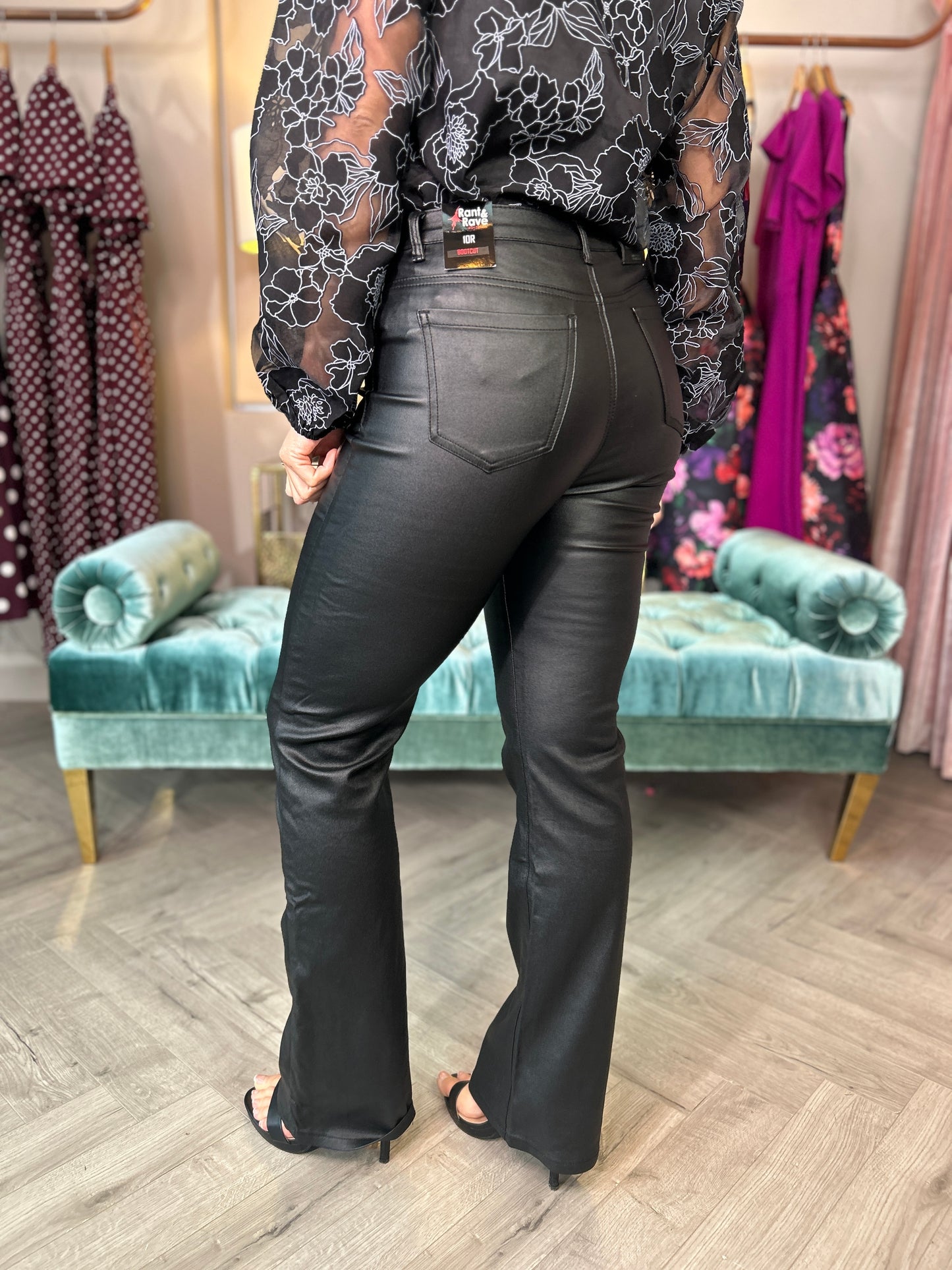 Trudy Leatherette Jeans Regular