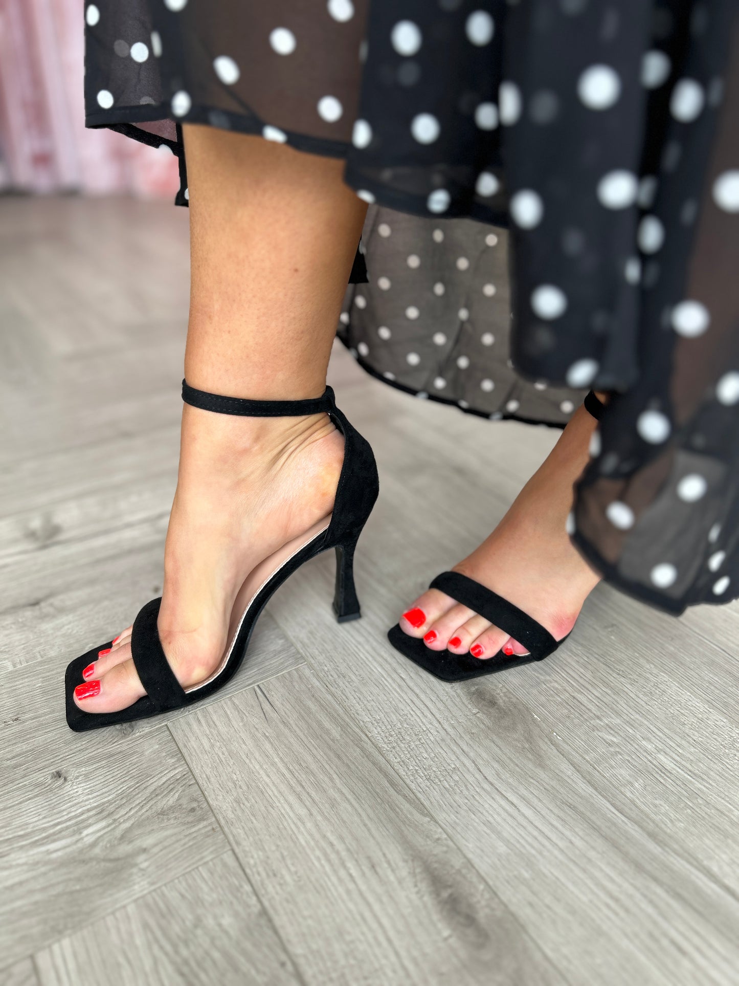 Niya Suede Block Heels Black