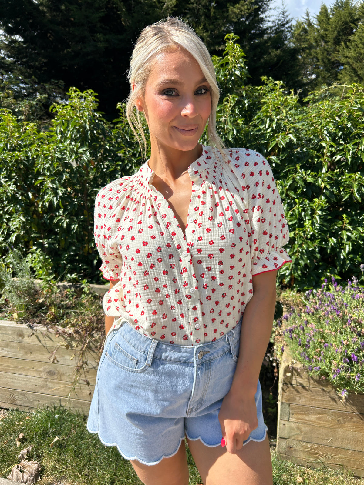 Flossy shirt