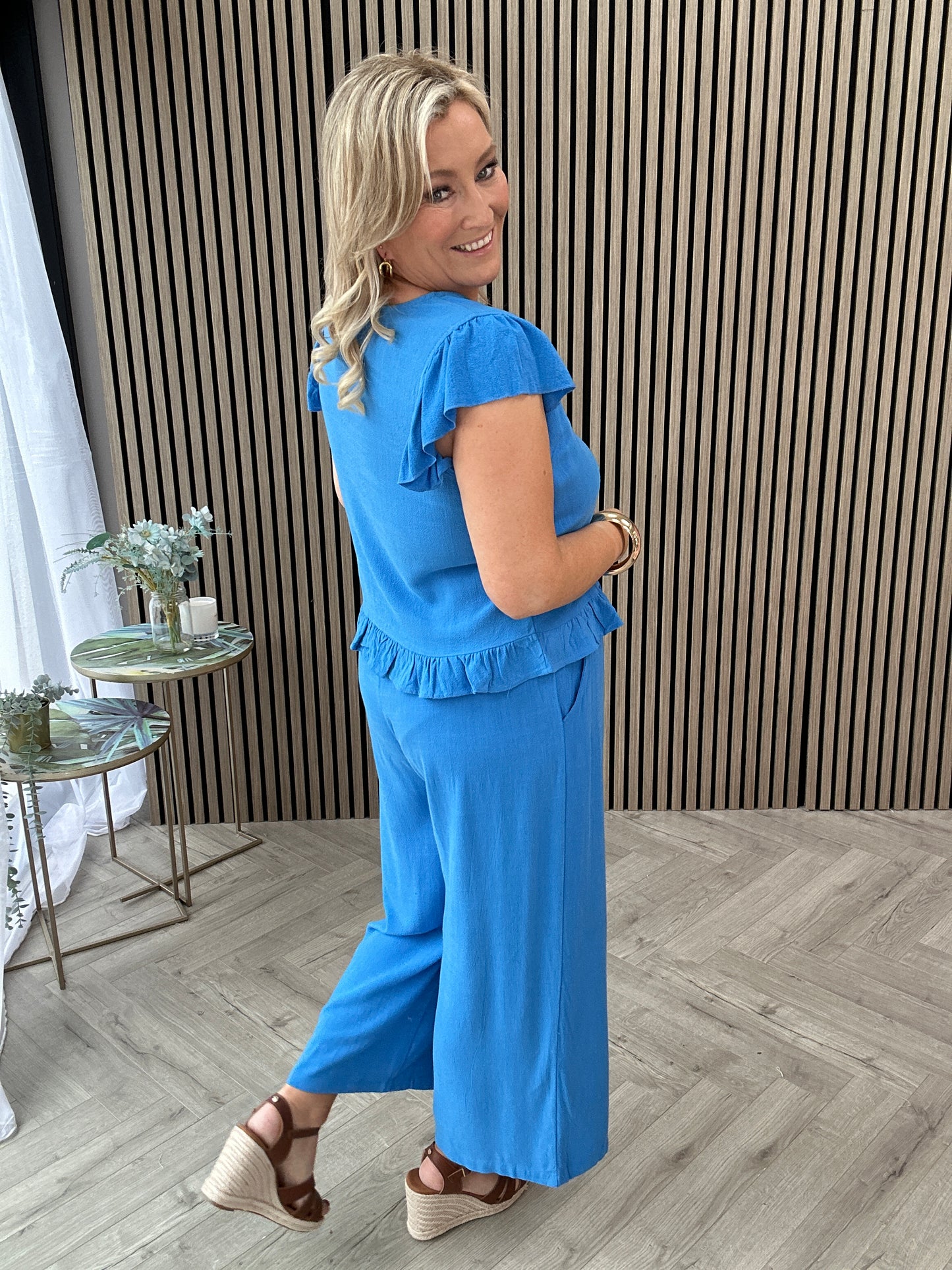 Lois Set Blue