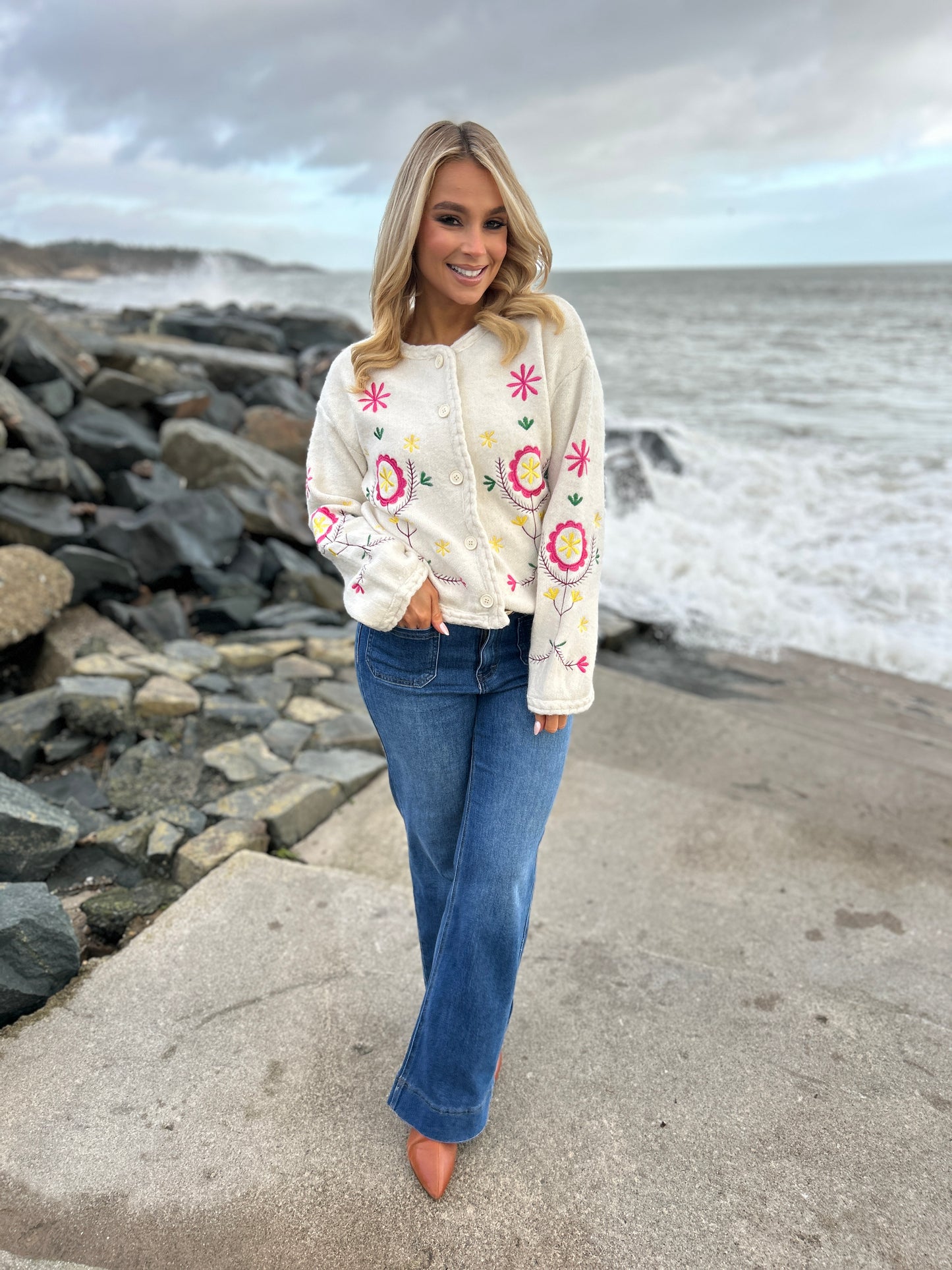 Karri Emboridered Cardi