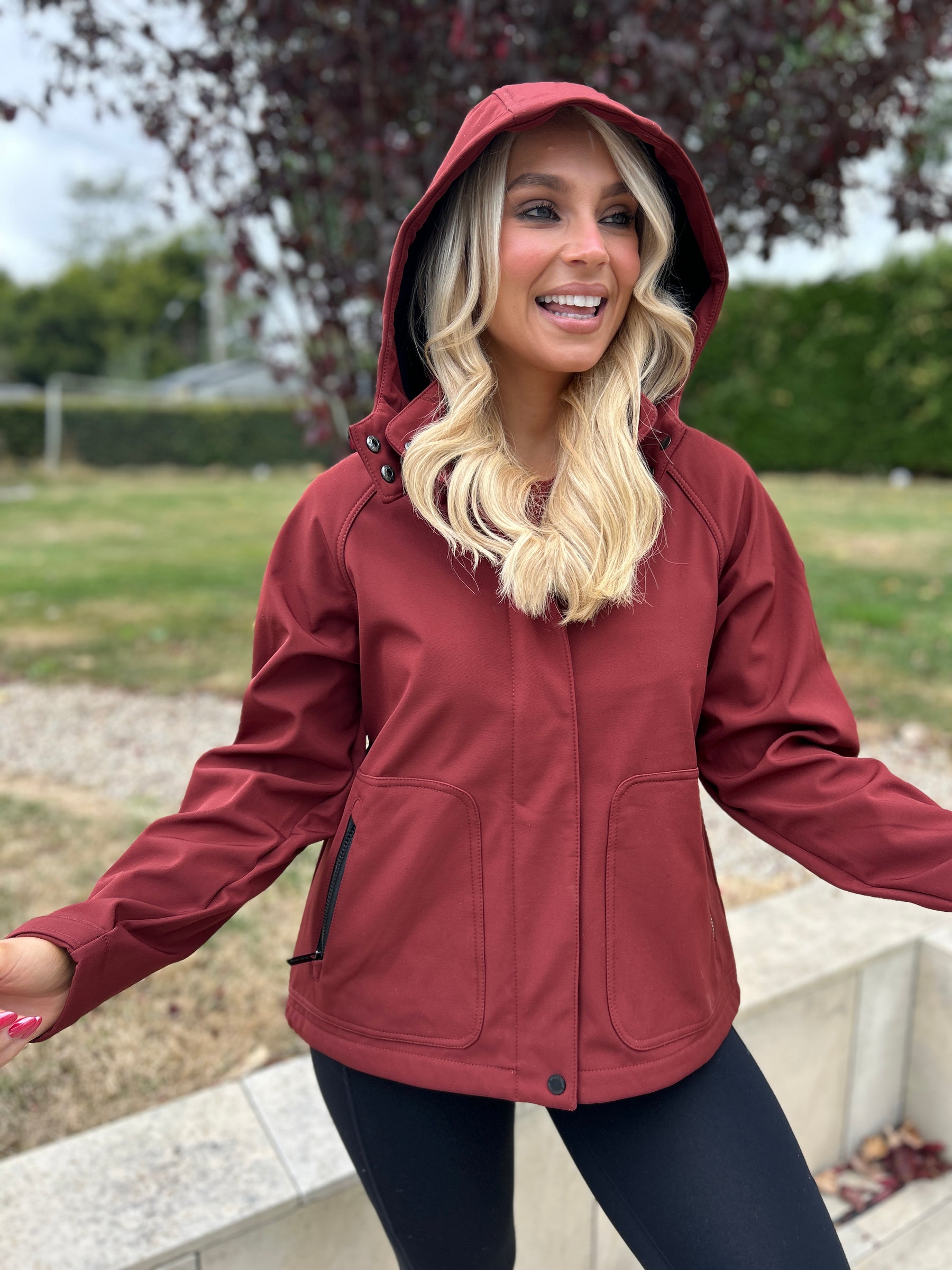 ATHLEISURE WEAR