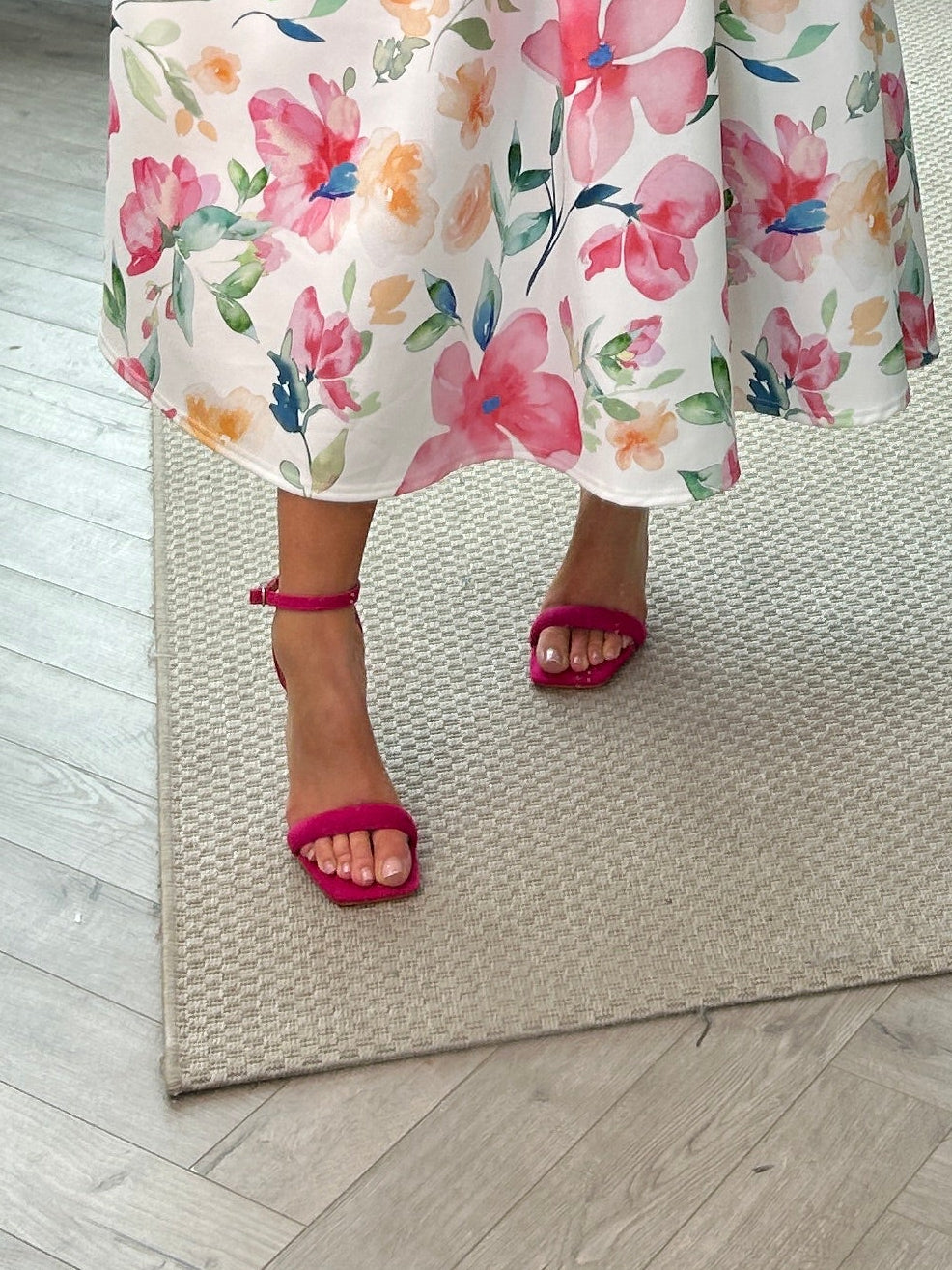 Niya Suede Block Heels Pink