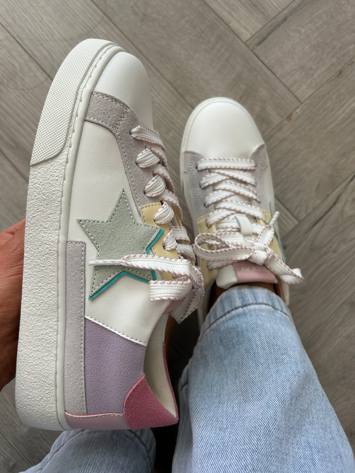 Romi Trainers