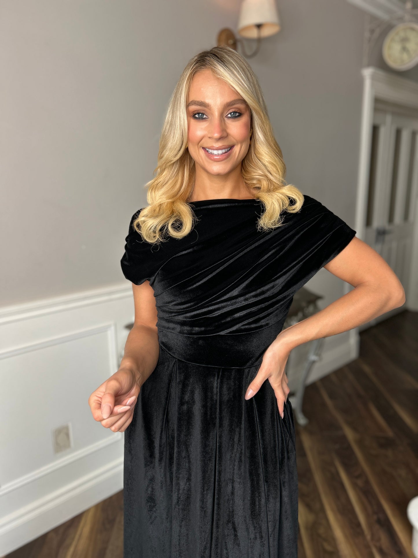 Betty Velvet Dress Black