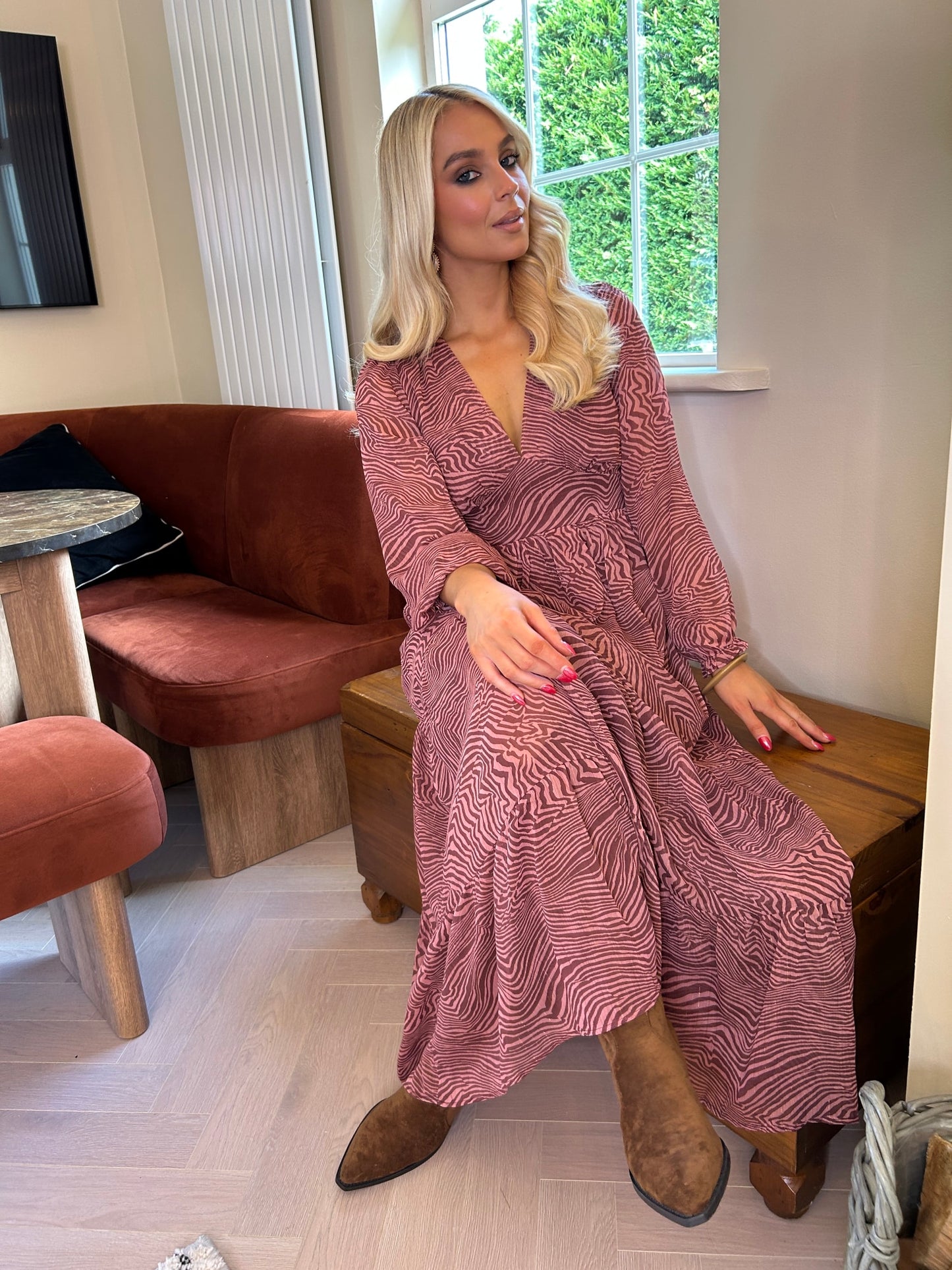 Willow Dress Bordeaux - Image 10