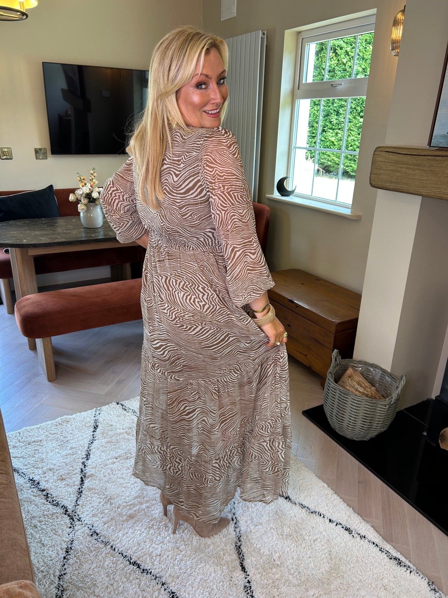 Willow Dress Taupe - Image 9