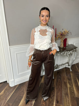 Beatrix Top Ecru - Image 1