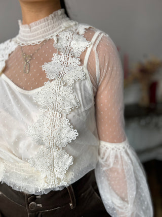 Beatrix Top Ecru - Image 5