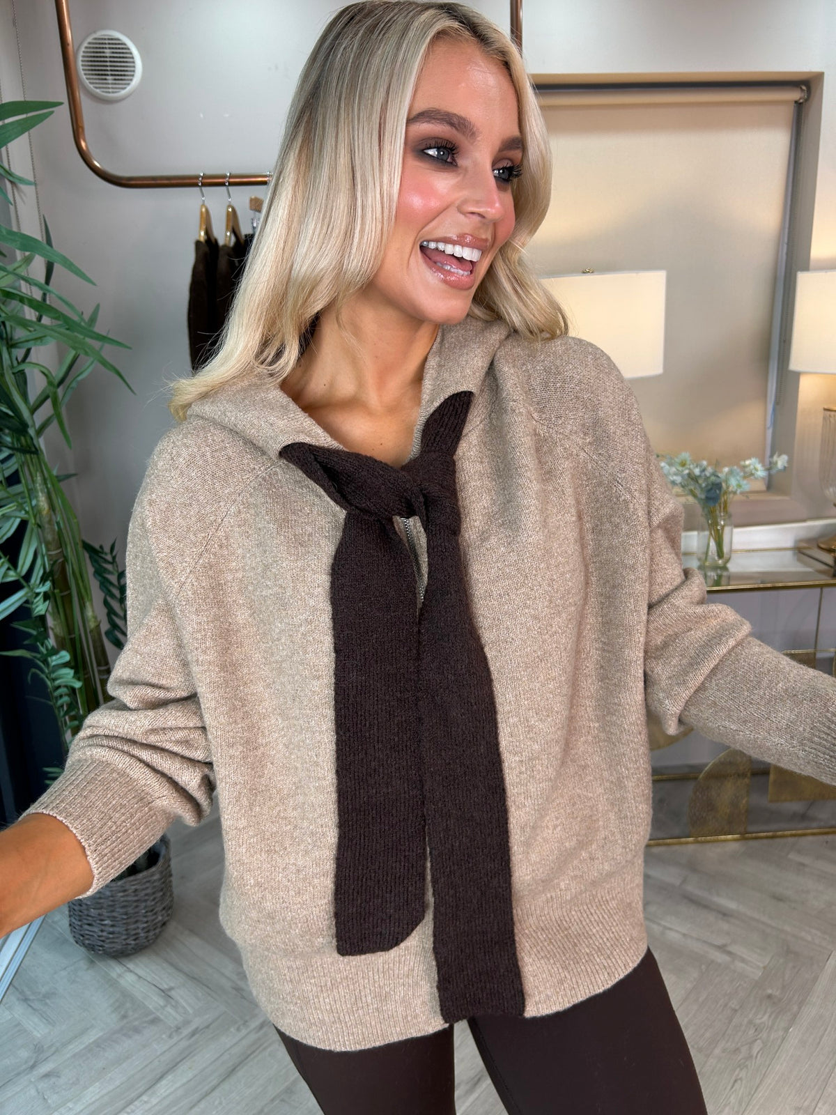 Alba Hoody Taupe - Image 5