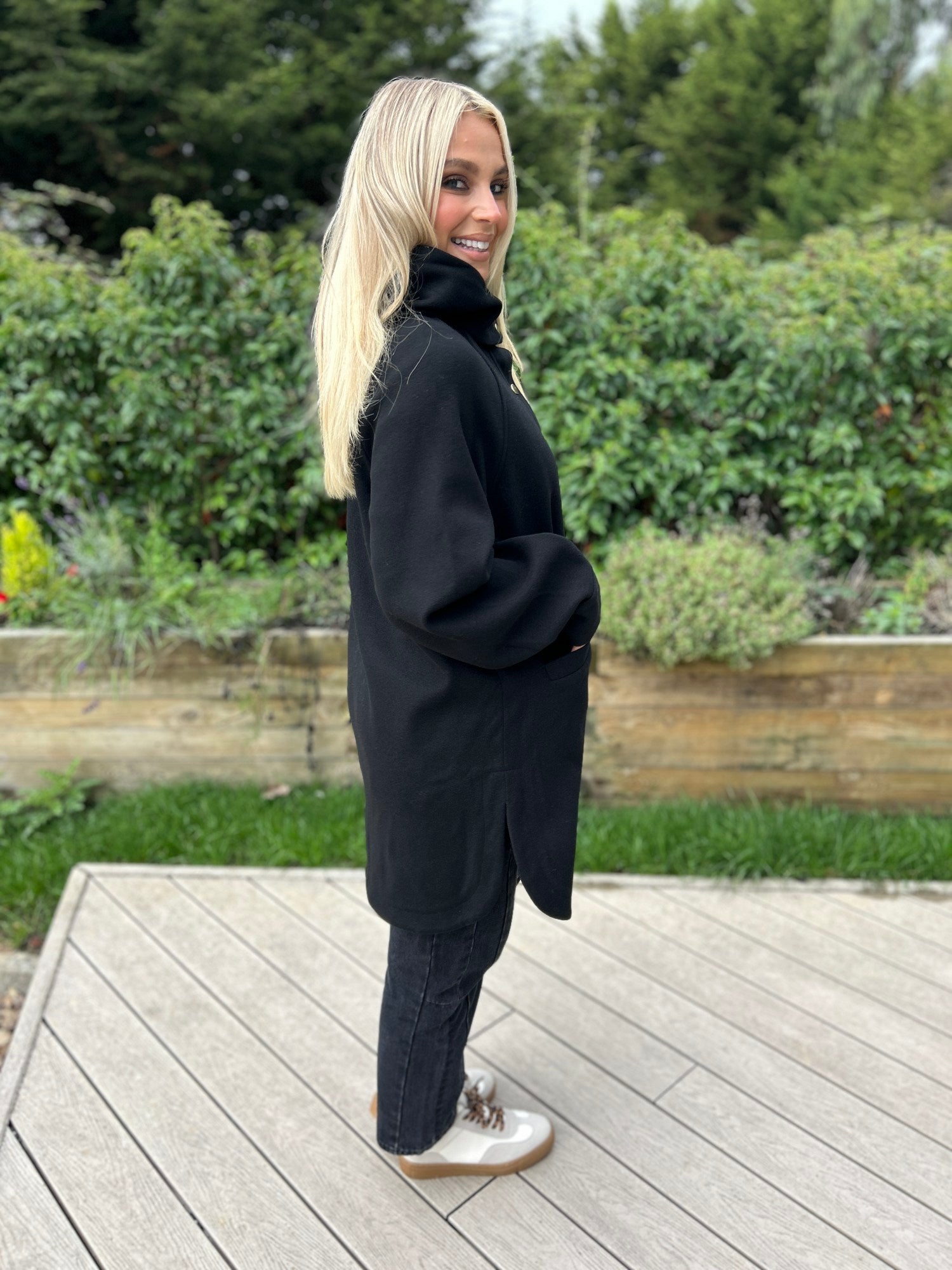 Joanna Coat Black