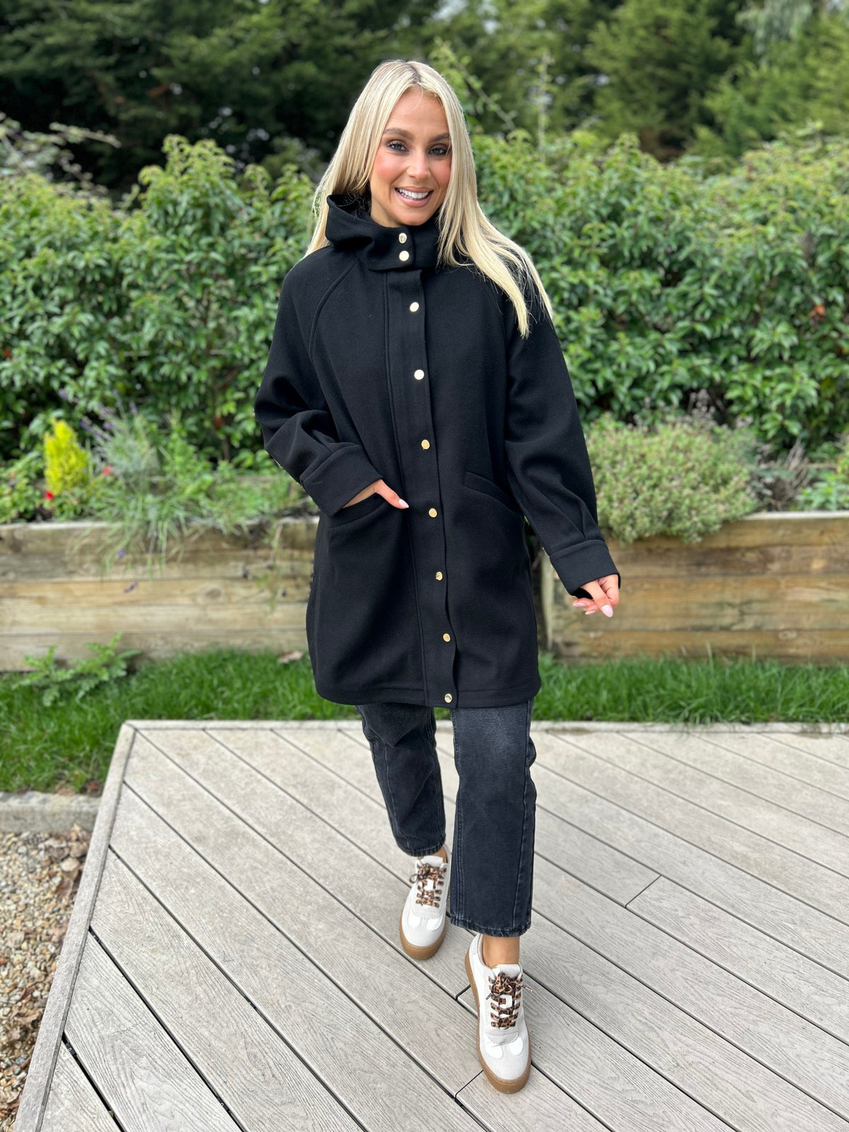 Joanna Coat Black