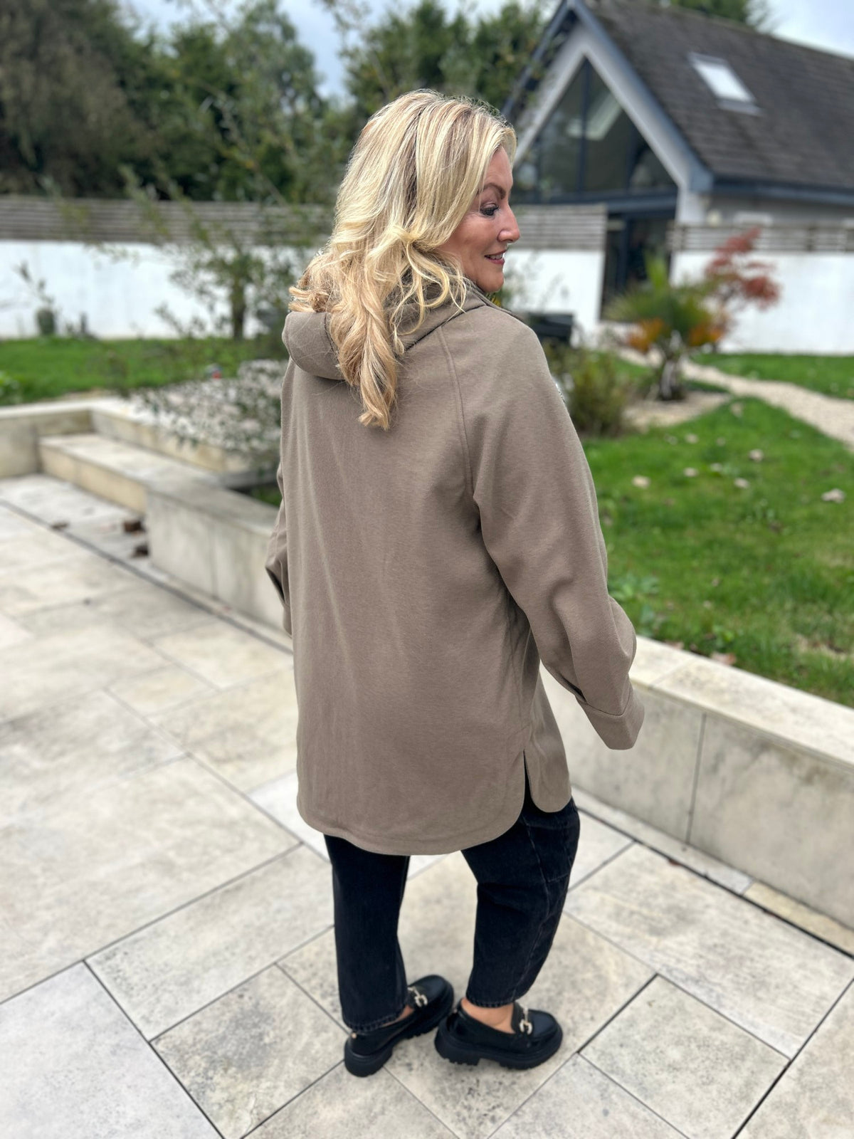 Joanna Coat Moss