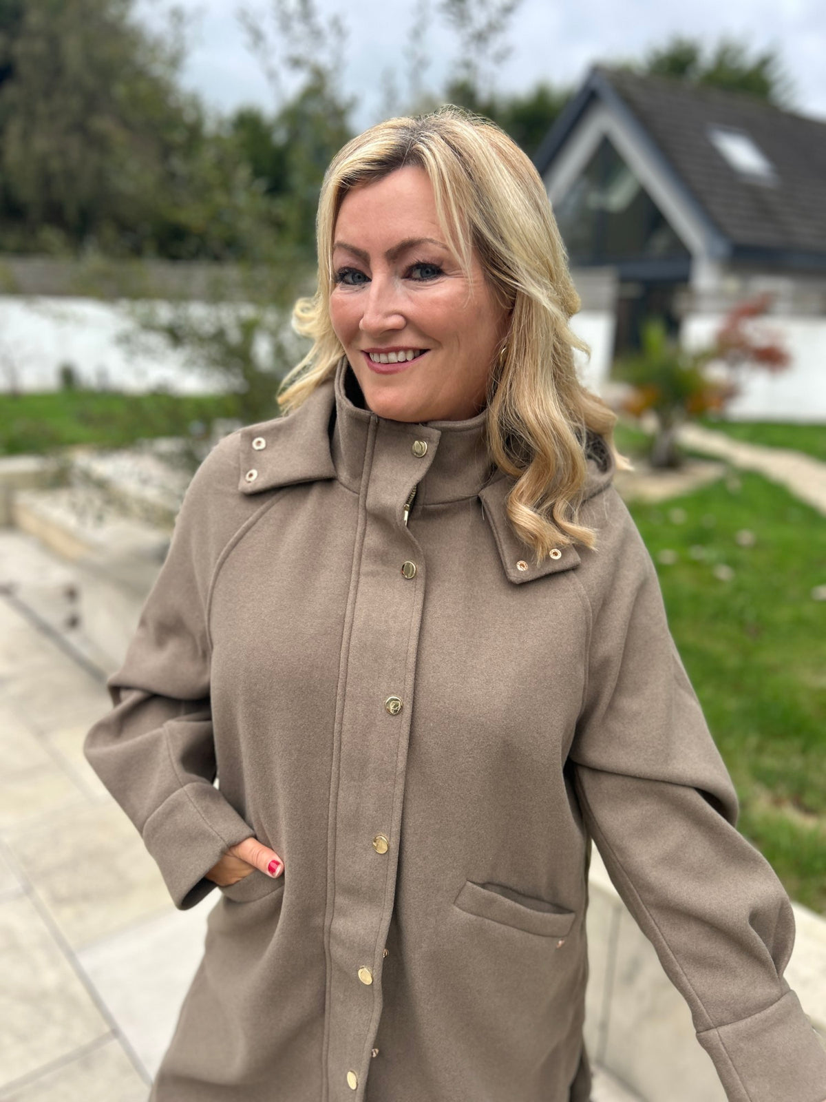 Joanna Coat Moss