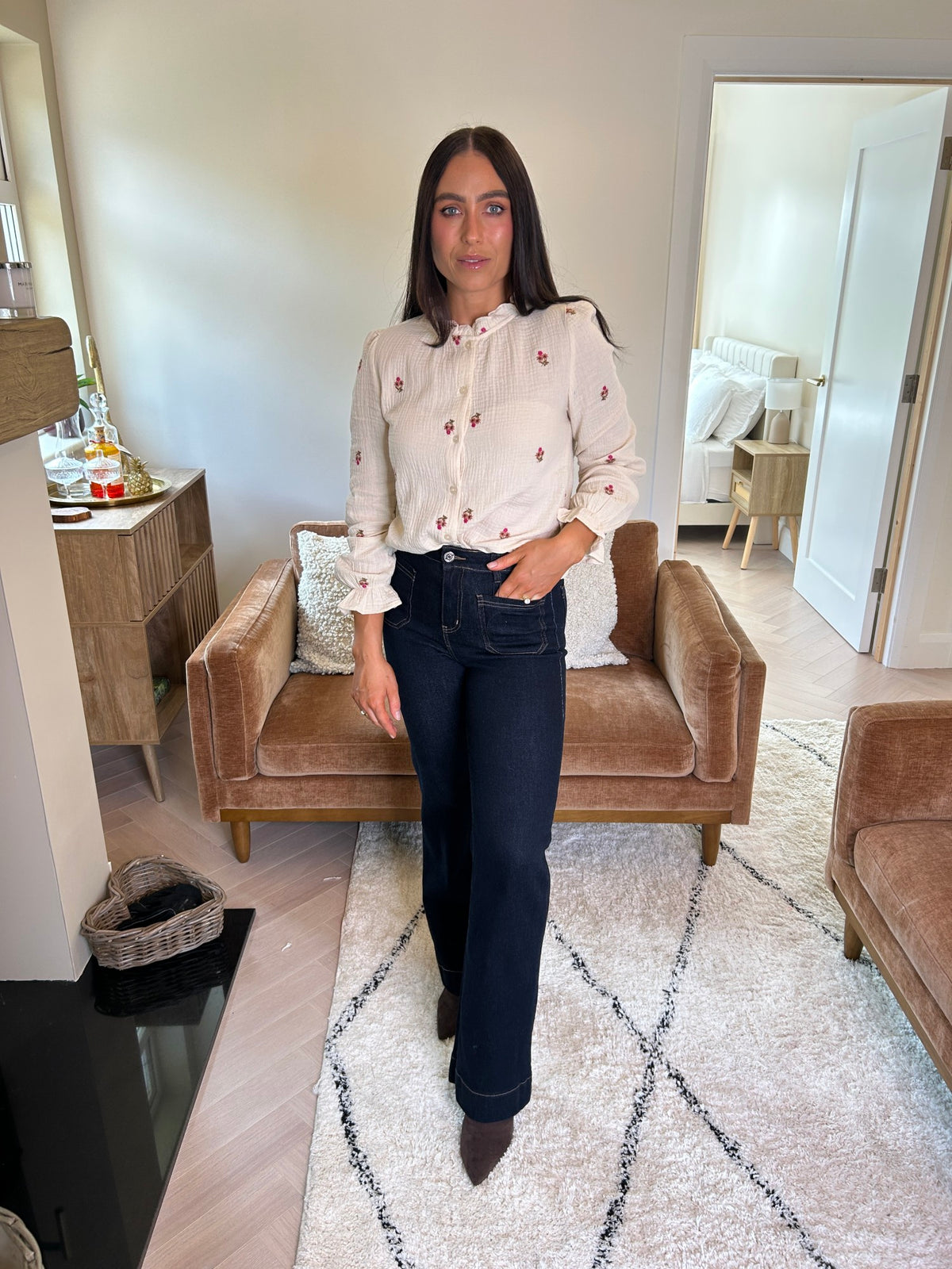Lorna Blouse Cream - Image 5