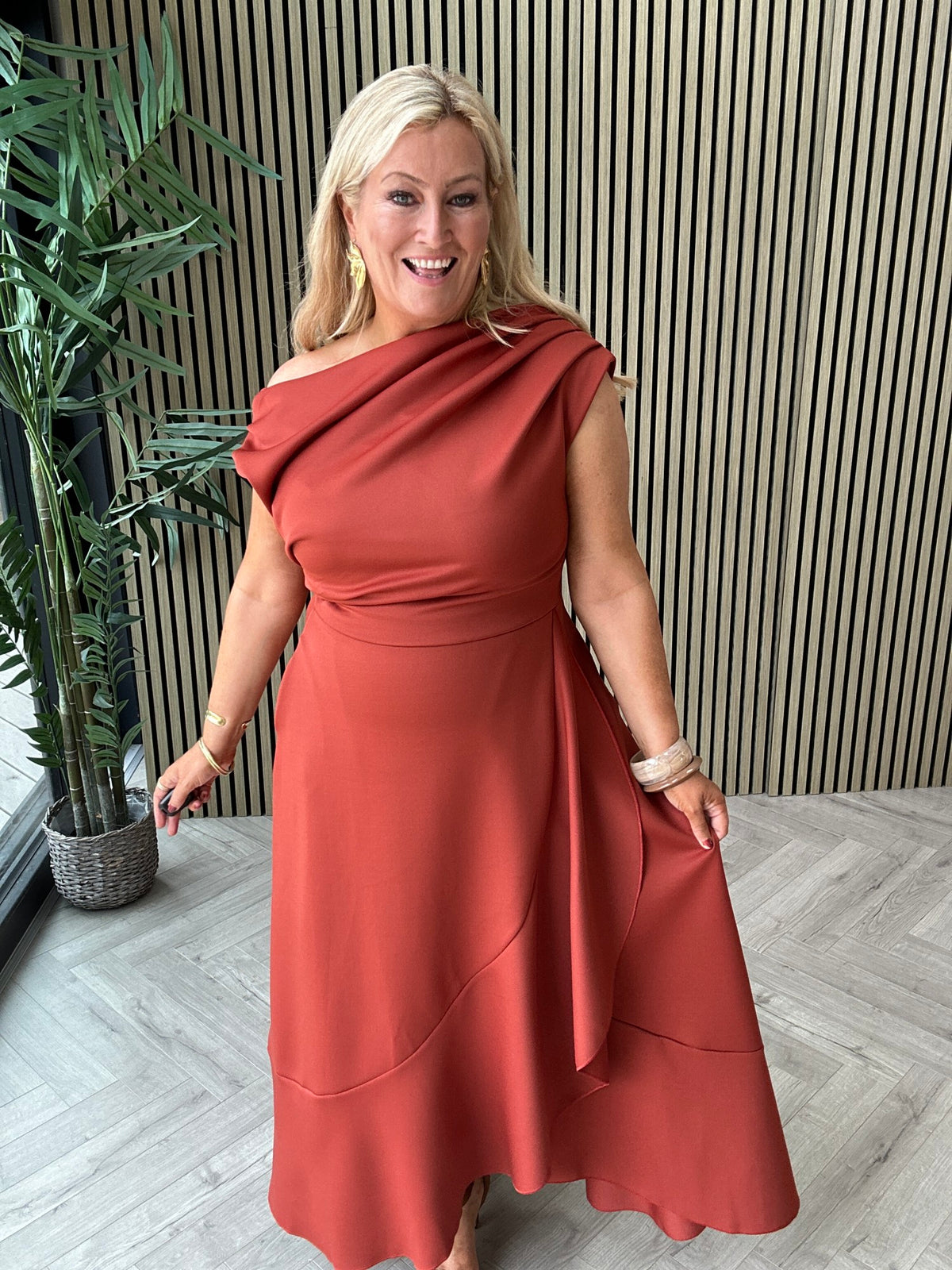 Florrie Maxi Dress Clay - Image 2