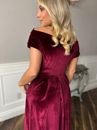 Betty Velvet Dress Berry  - Image 7