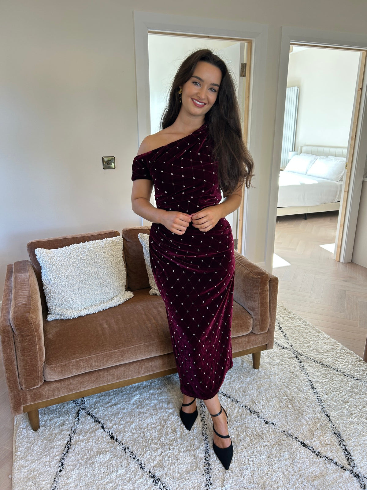 Donna Berry Velvet Dress