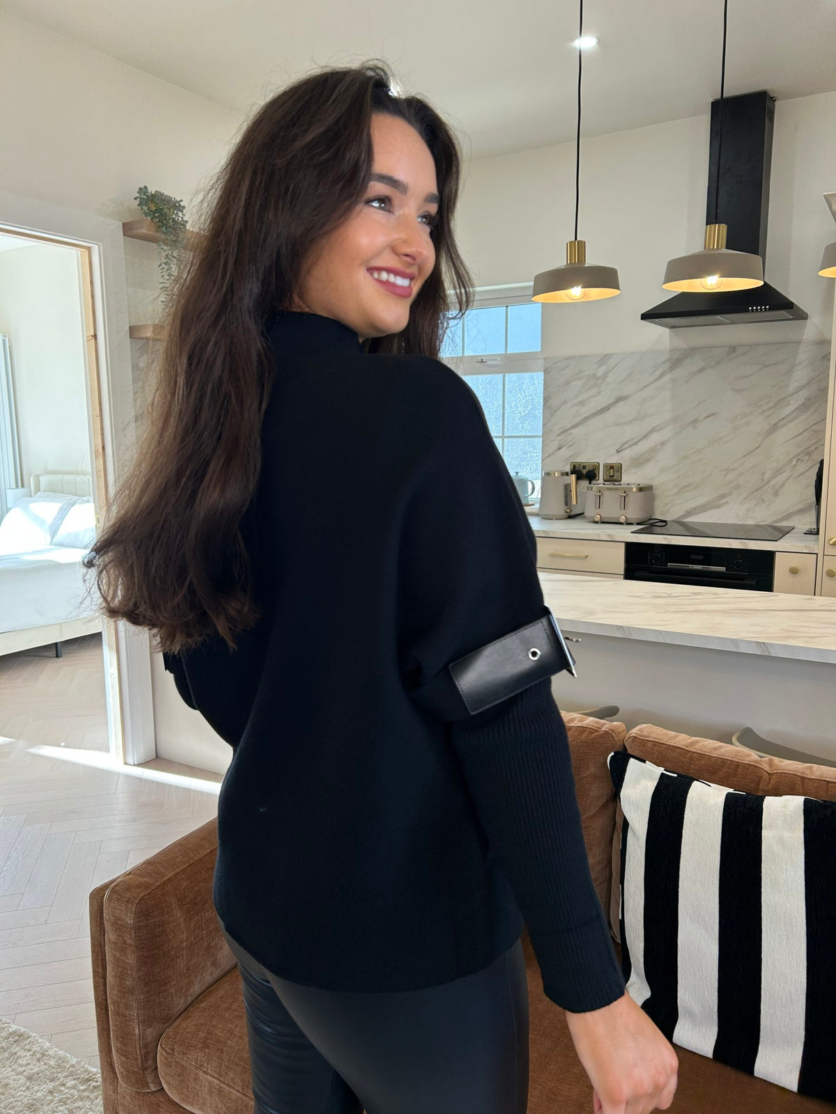 Mabel Turtleneck Black