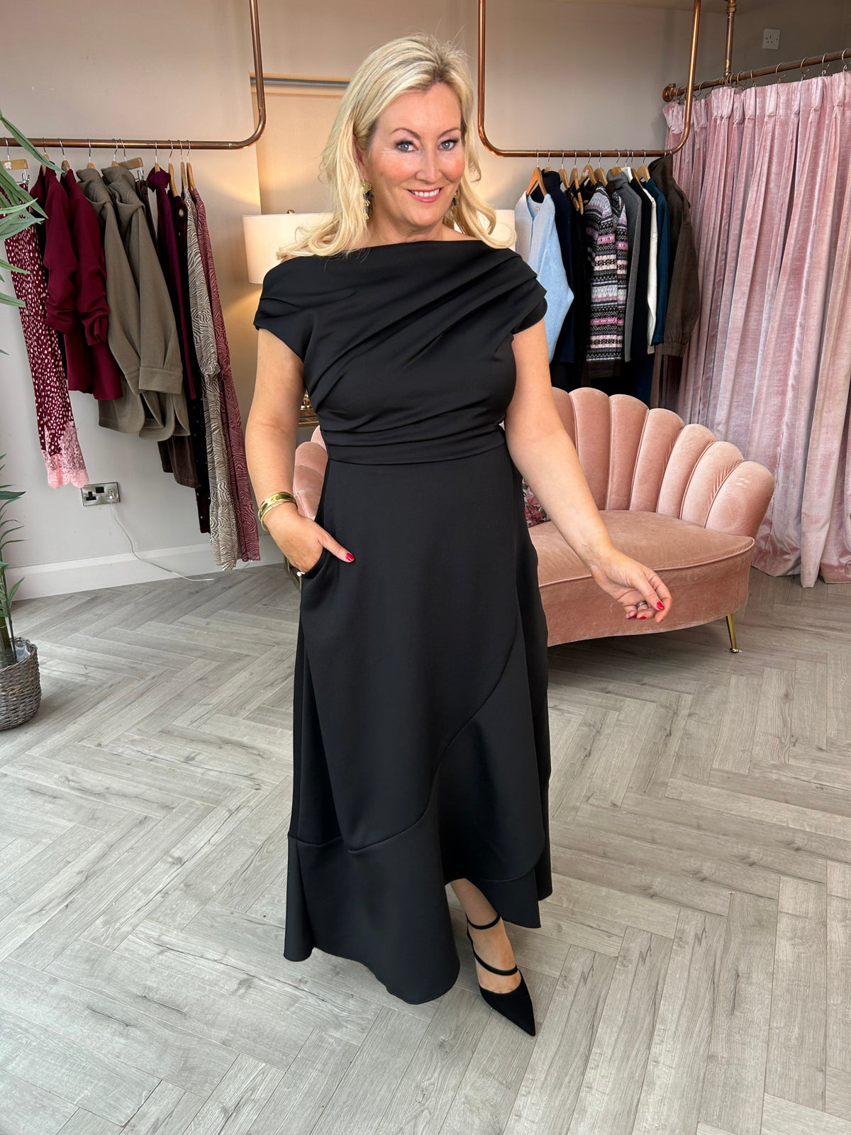 Florrie Maxi Dress Black - Image 3