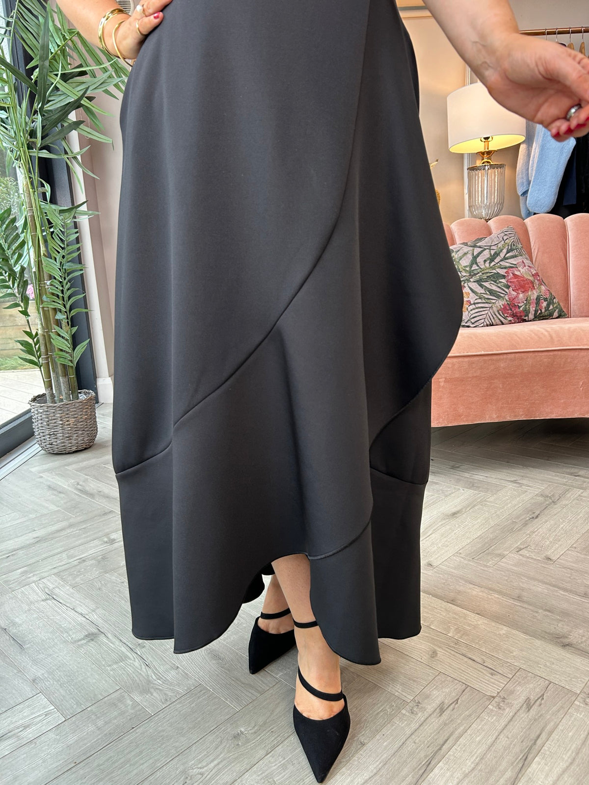 Florrie Maxi Dress Black - Image 6