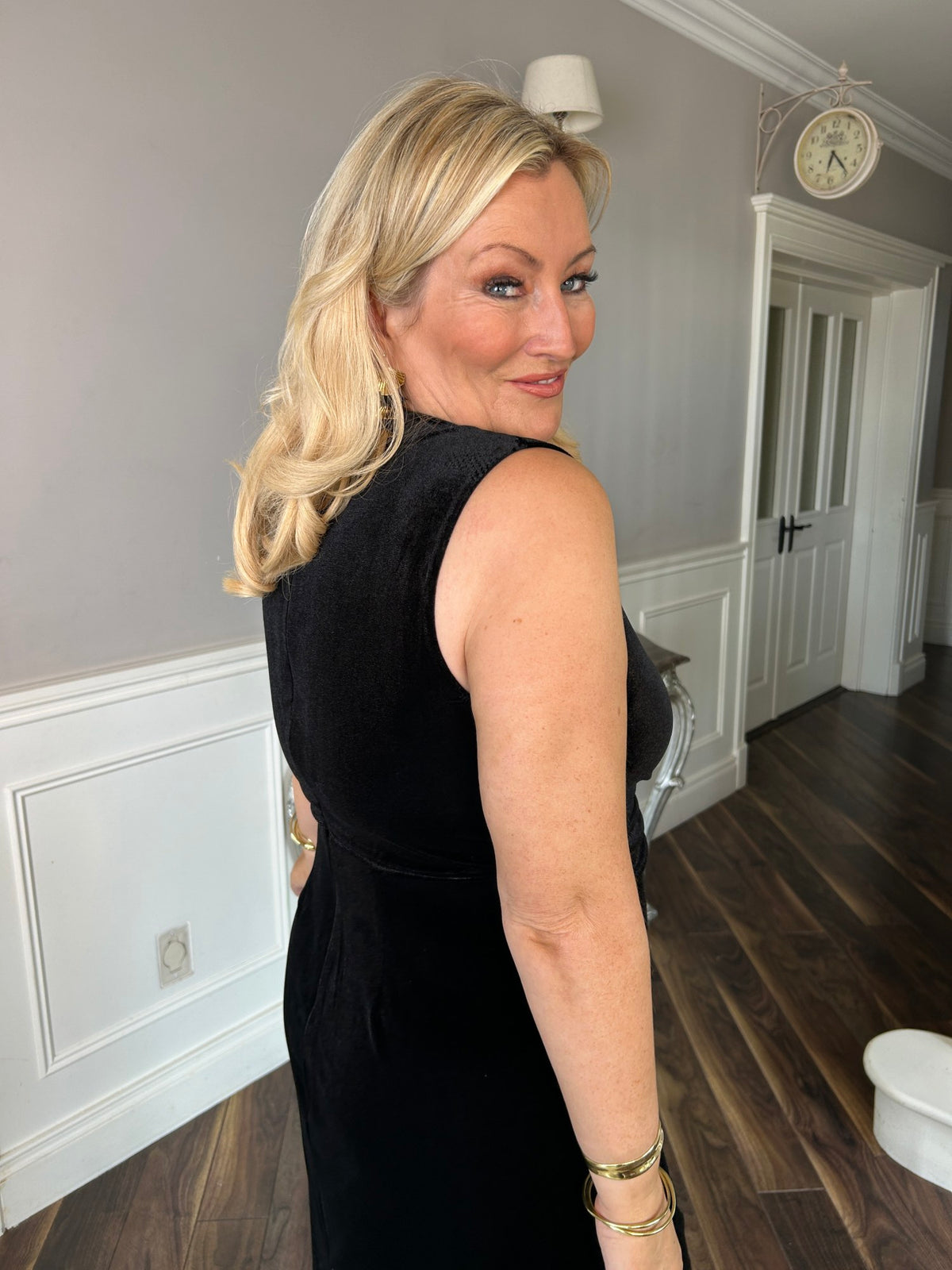 Louisa Dress Black Velvet - Image 4