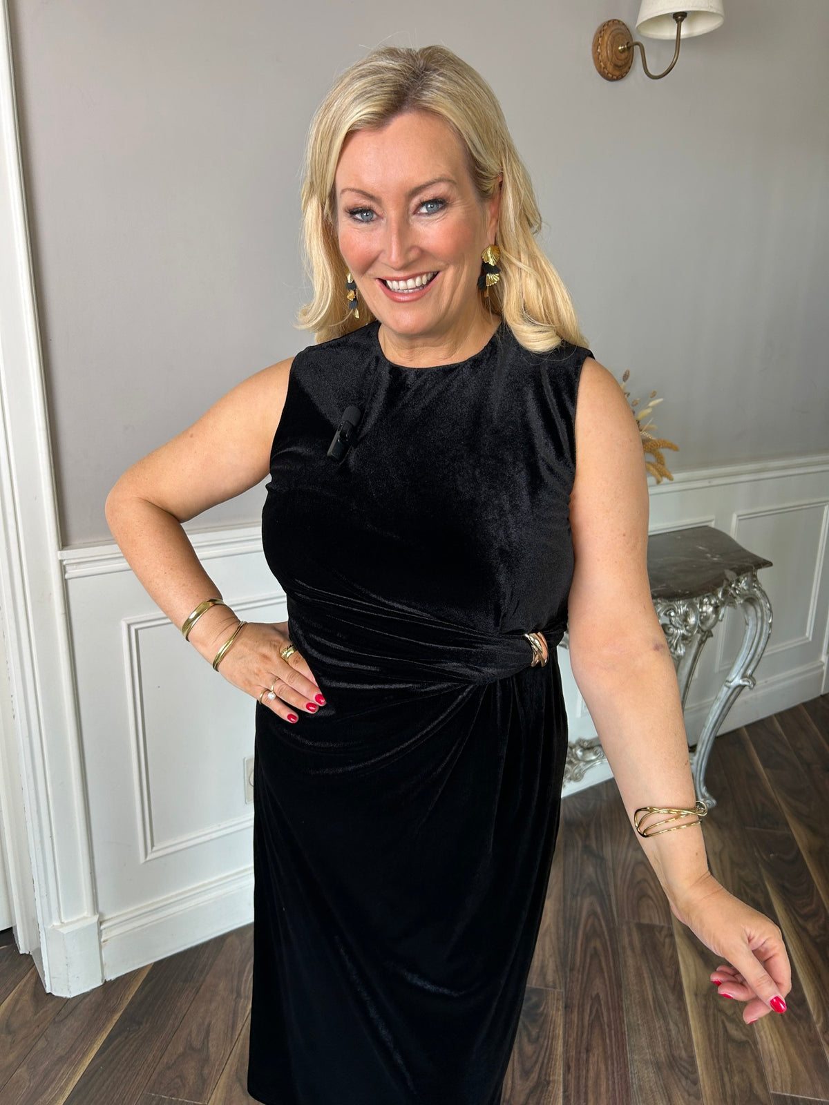 Louisa Dress Black Velvet - Image 1