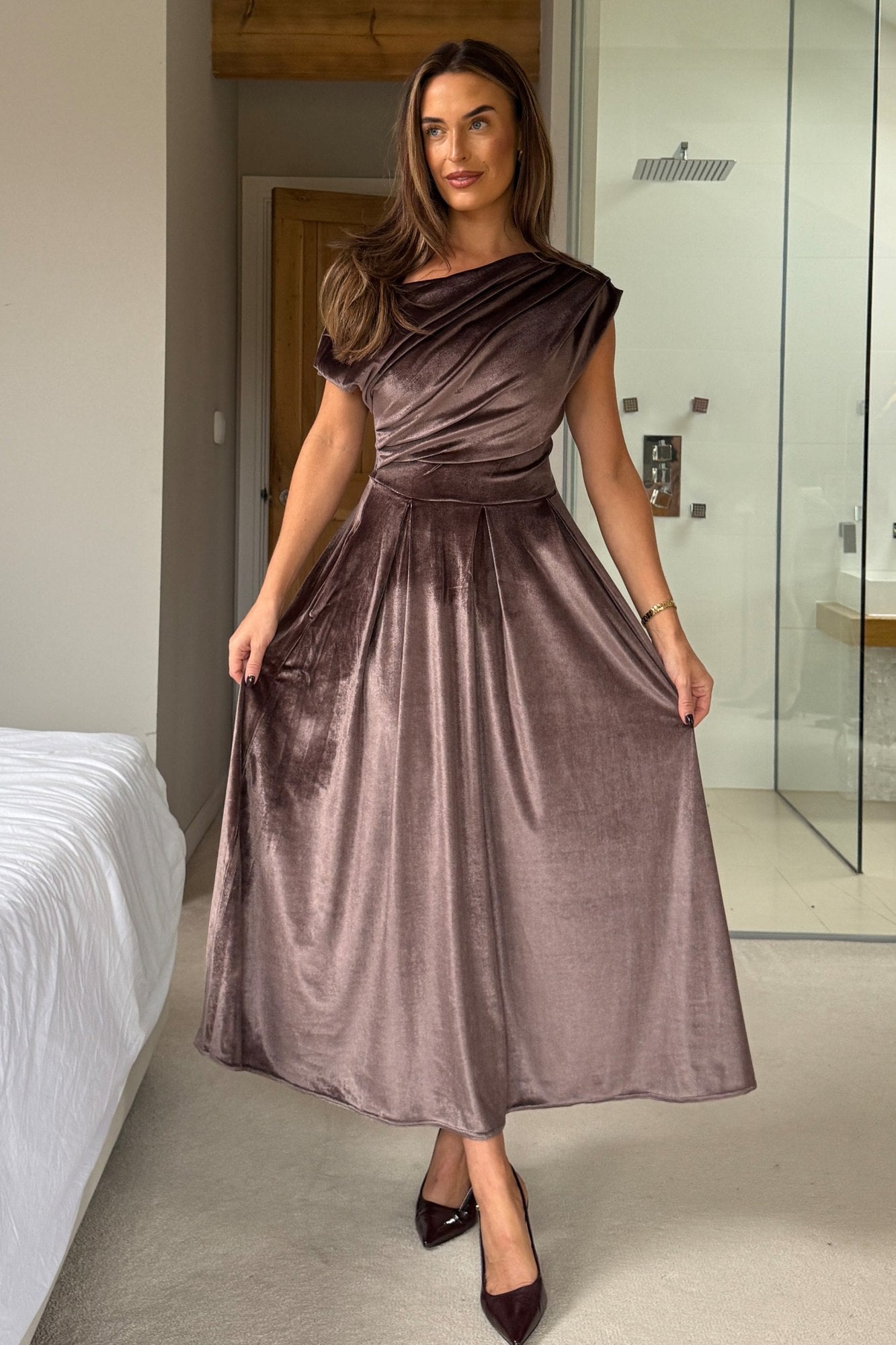 Betty Velvet Dress Chocolate