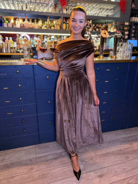 Betty Velvet Dress Chocolate