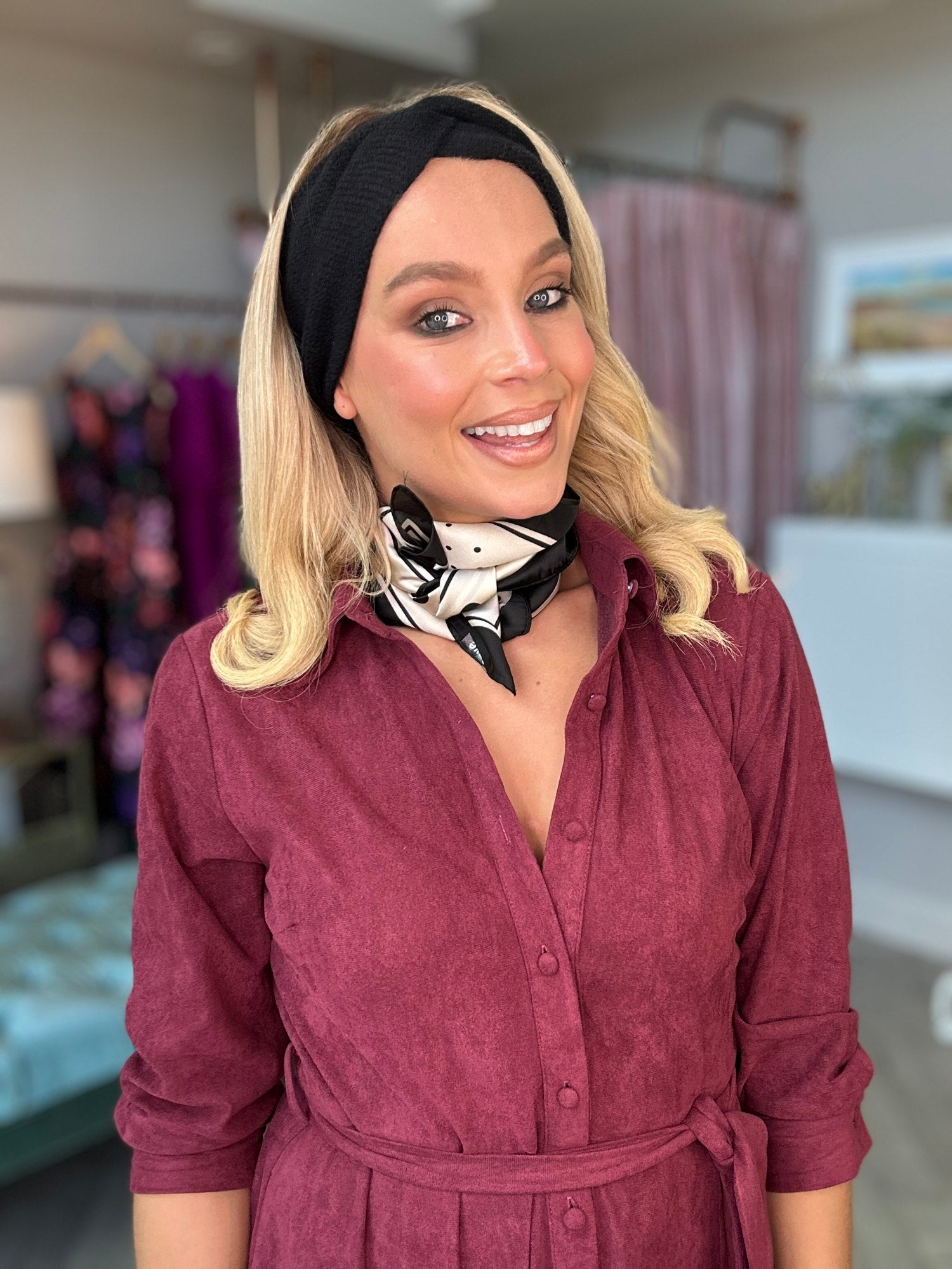 Silvia Scarf Polka Dot - Image unknown