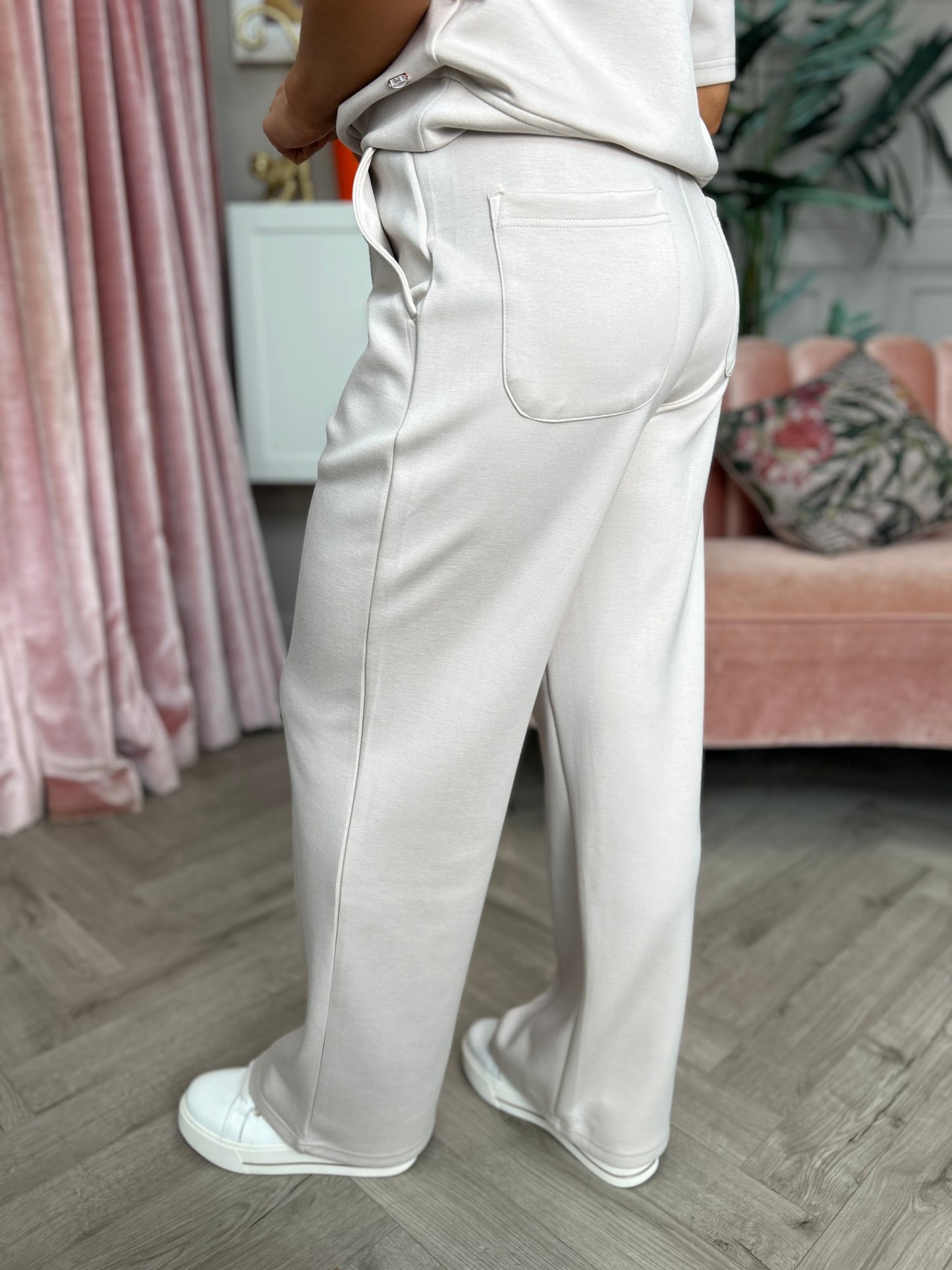 Amy Jogger Stone Short - Image 1