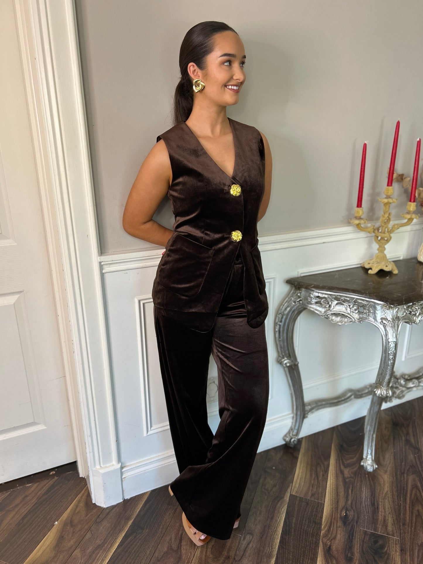 Claudine Velvet Set Chocolate - Image 9