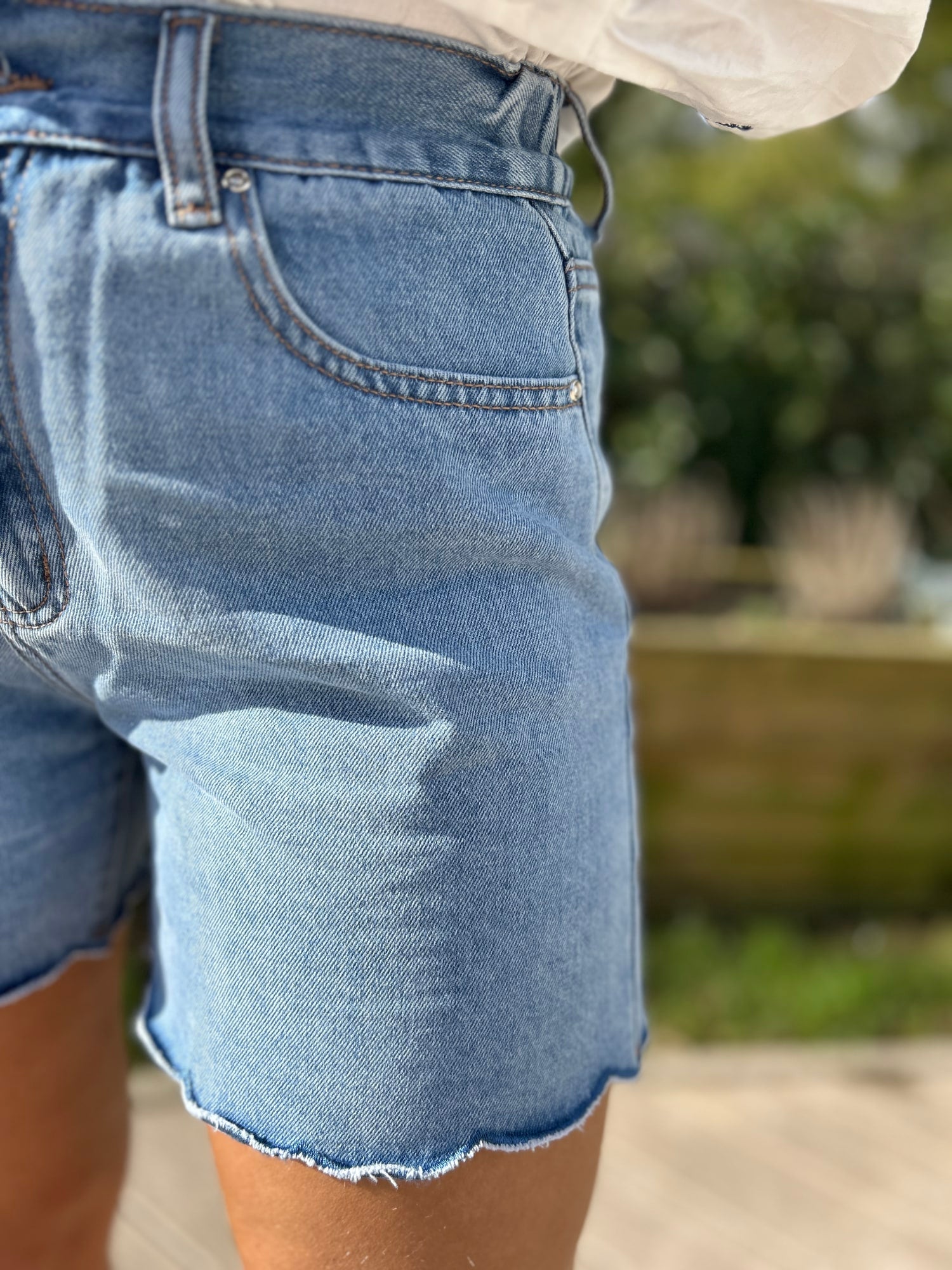 Amelia scallop denim shorts - Image 1