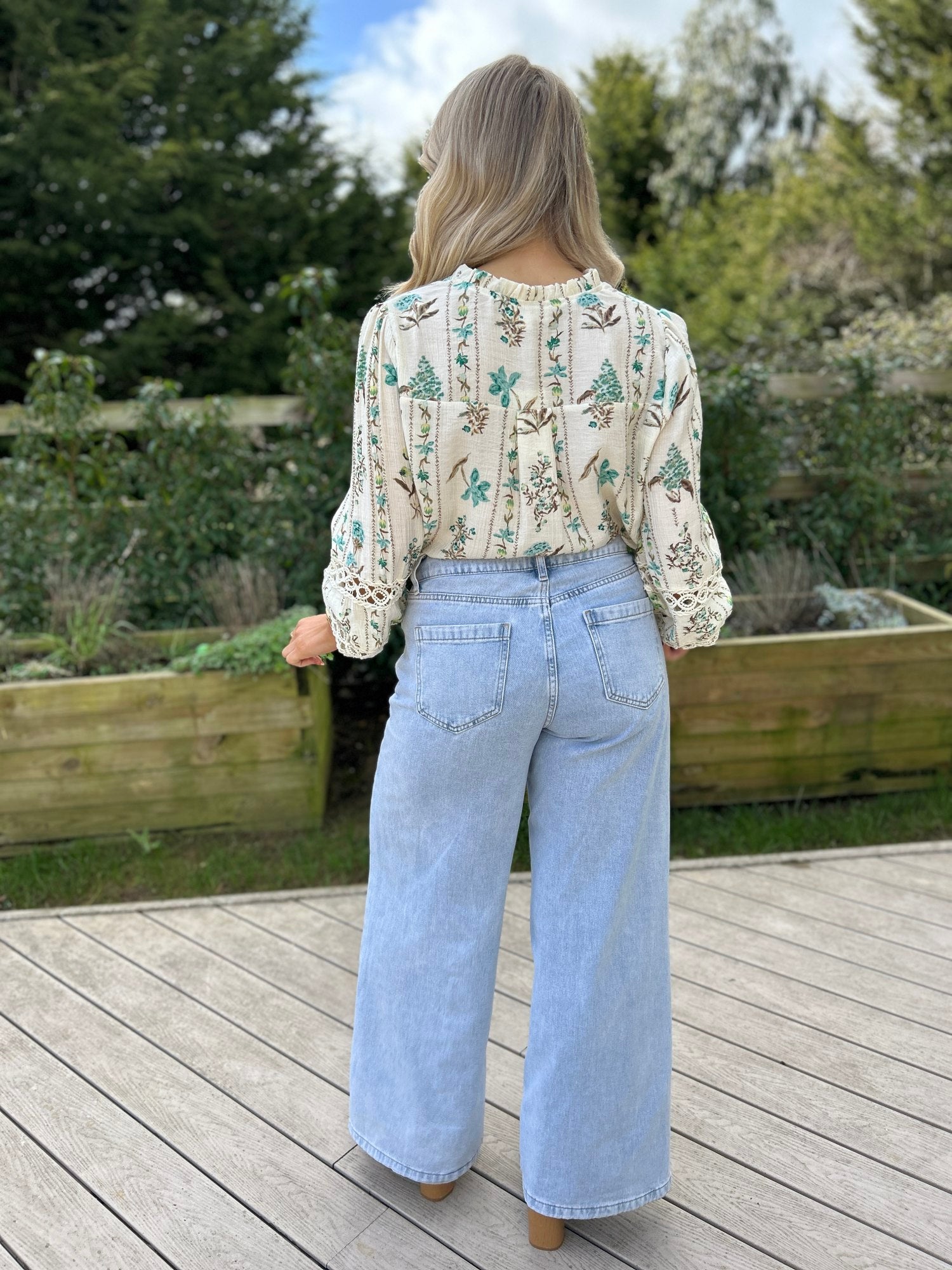 Effie Floral Blouse Green - Image 9