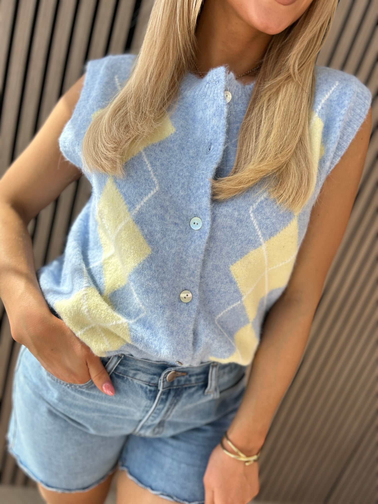 Juniper Sleeveless Cardi - Image 6