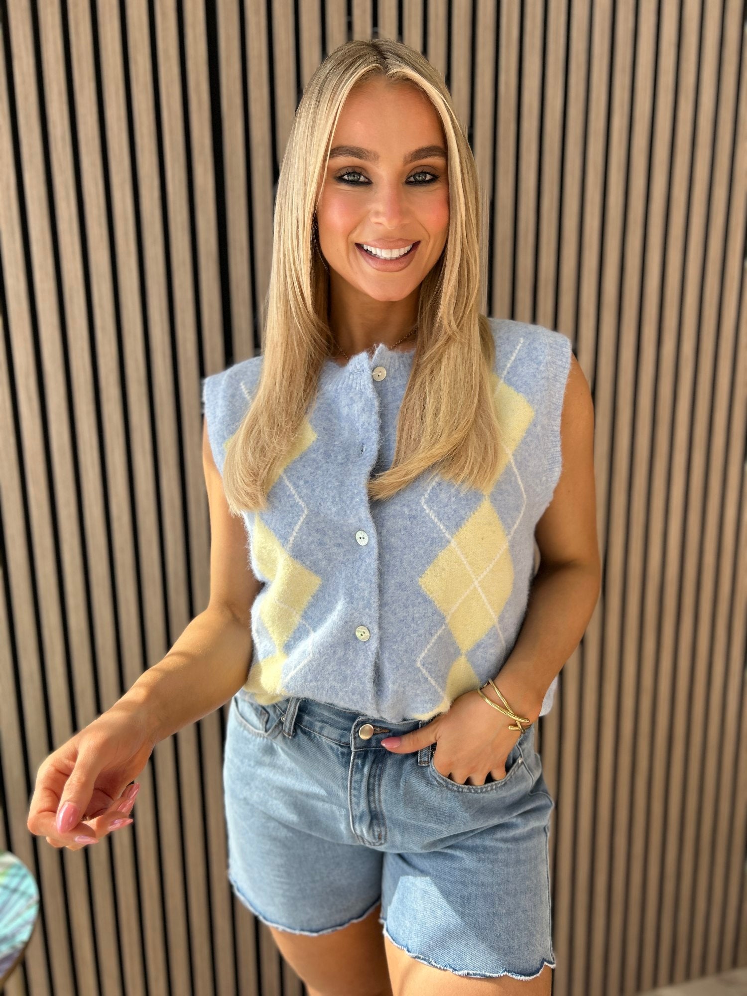 Juniper Sleeveless Cardi - Image 7