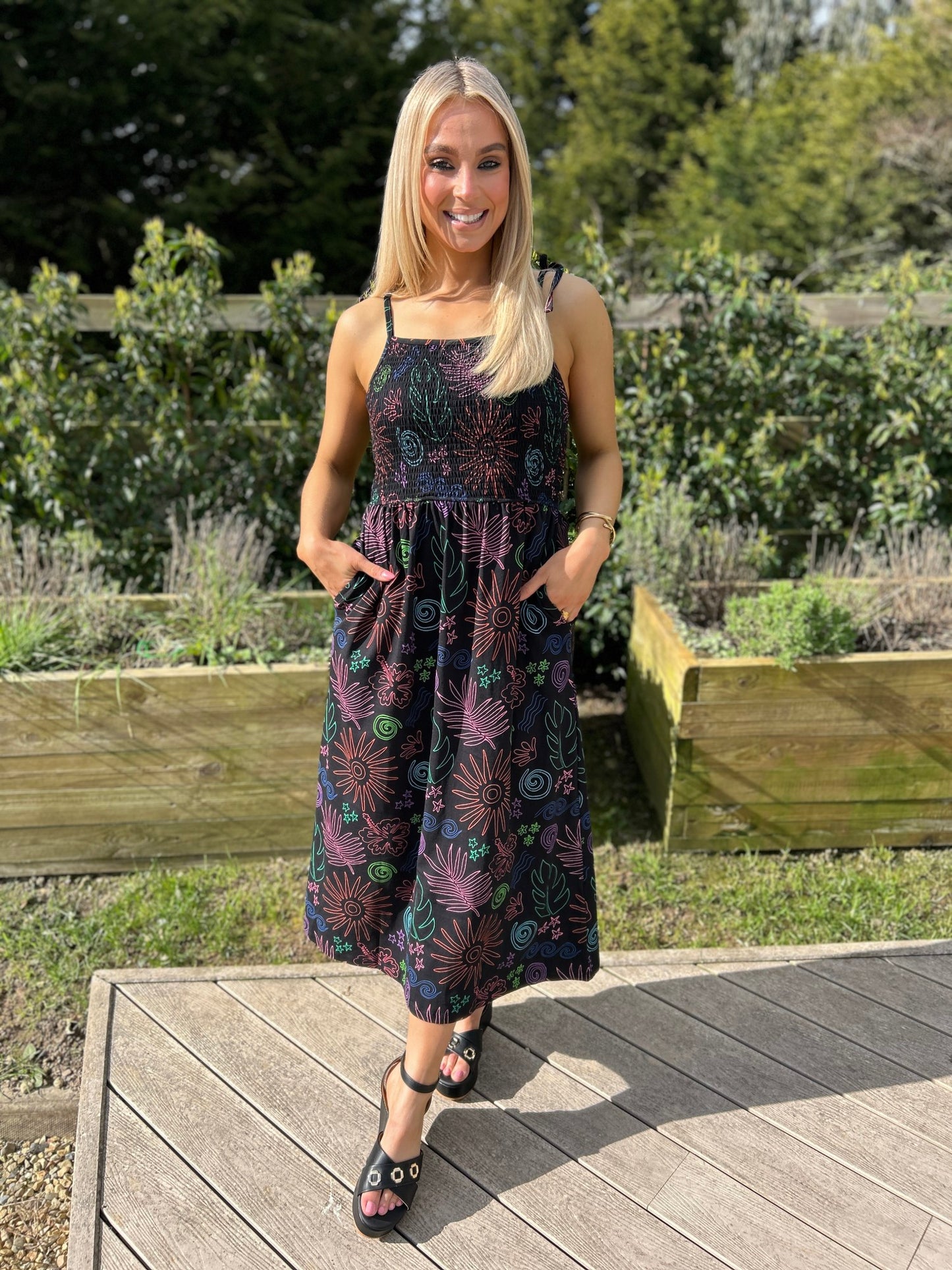 Willa Jersey Midi Dress - Image 9