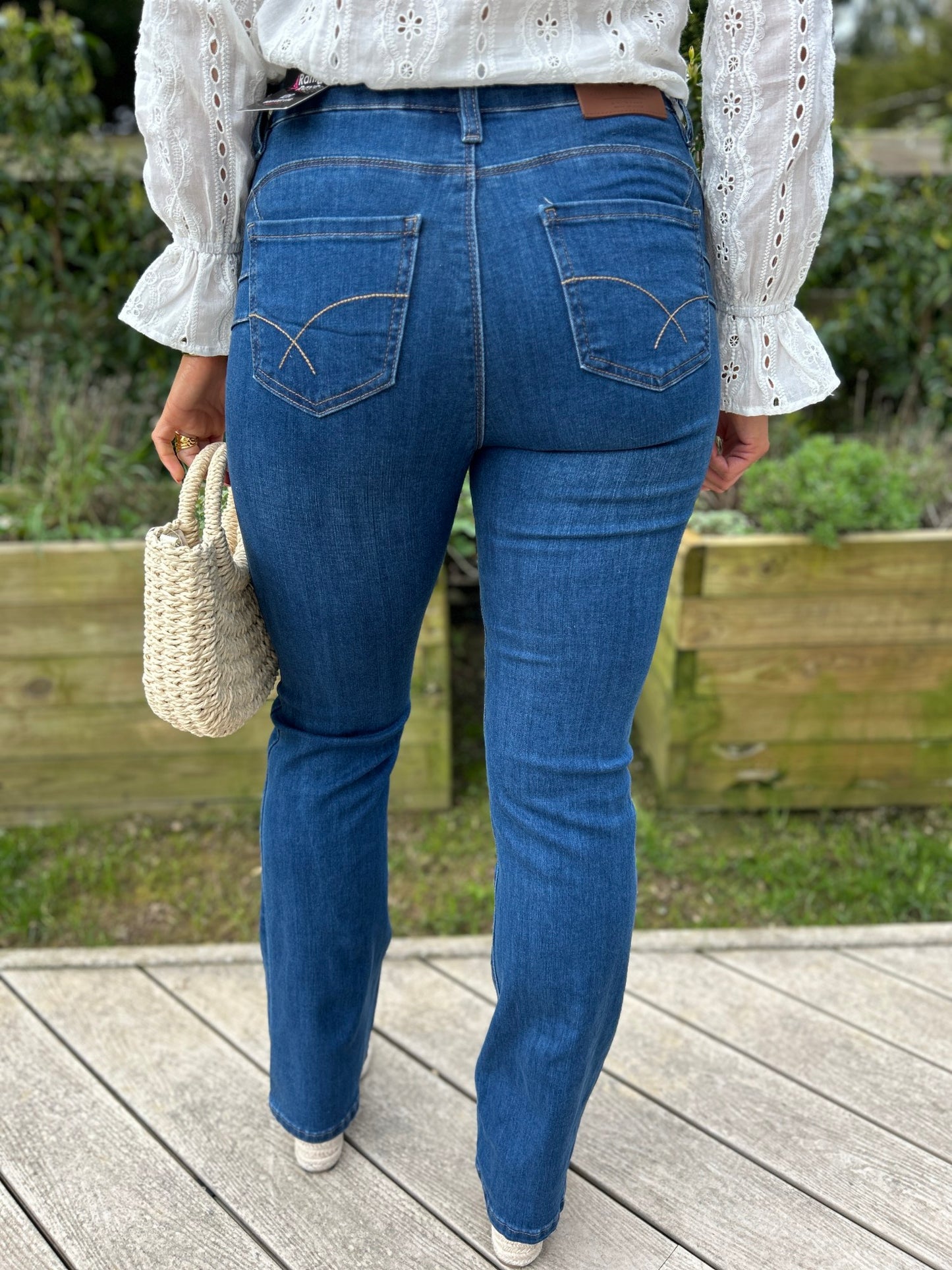 Clodagh Boot Cut Short - Image 7