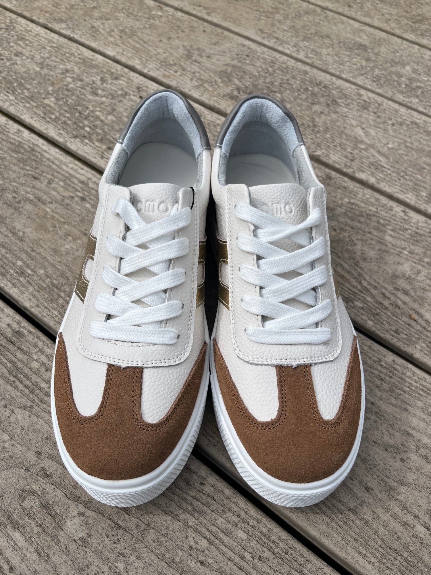 Darla Mocha Trainer - Image 1