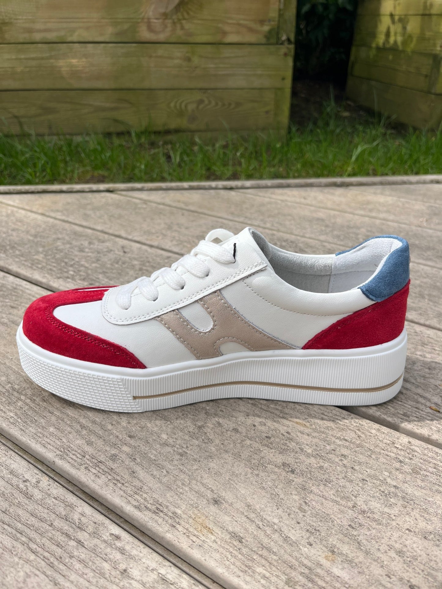 Darla Rose Trainer - Image 4