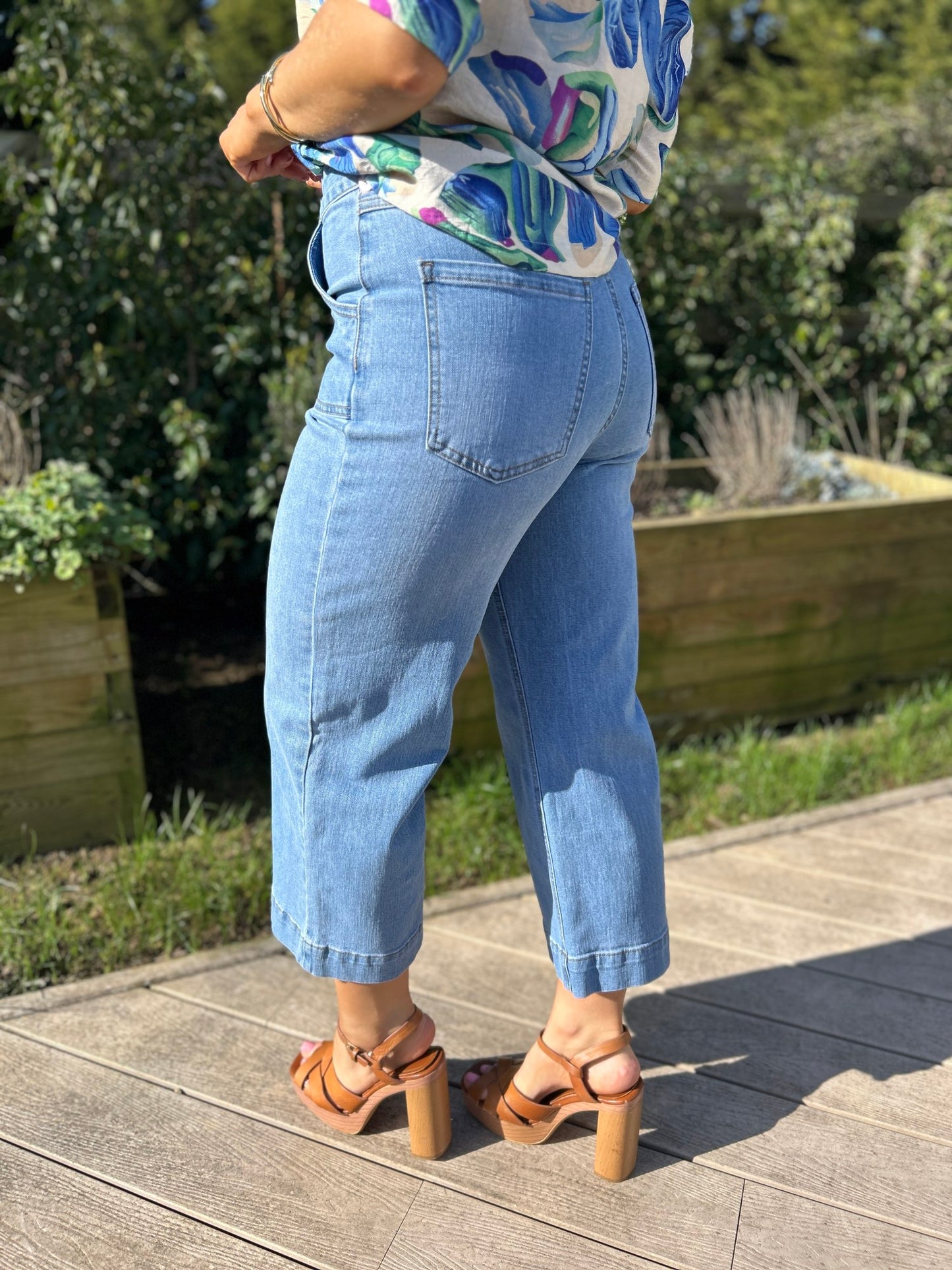 Etta Wide Leg Crop Jean