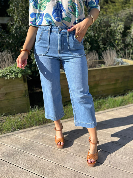 Etta Wide Leg Crop Jean