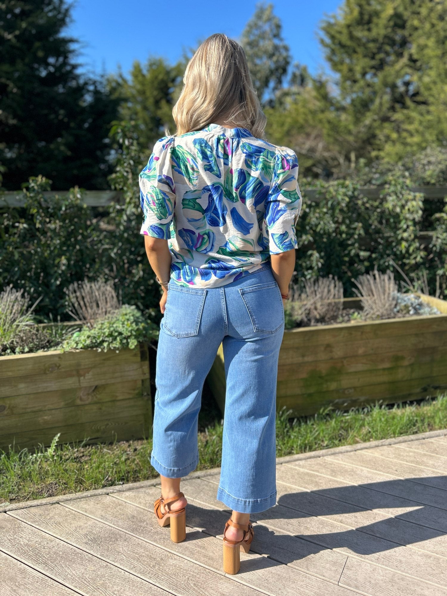 Etta Wide Leg Crop Jean